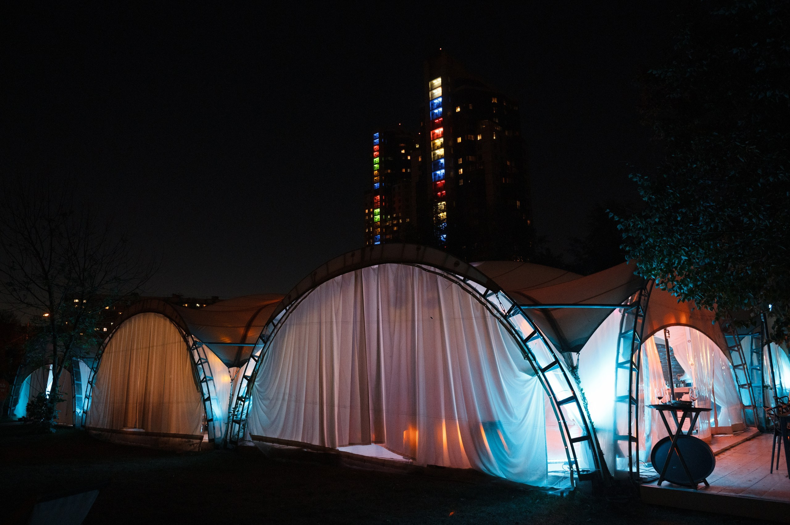 Морская вечеринка в честь Дня Рождения компании. Корпоратив в морской тематике с элементами тимбилдинга для коллектива команды IT компании. Ресторан Берег в Москве. Организатор корпоратива агентство ПИОН +79037387515