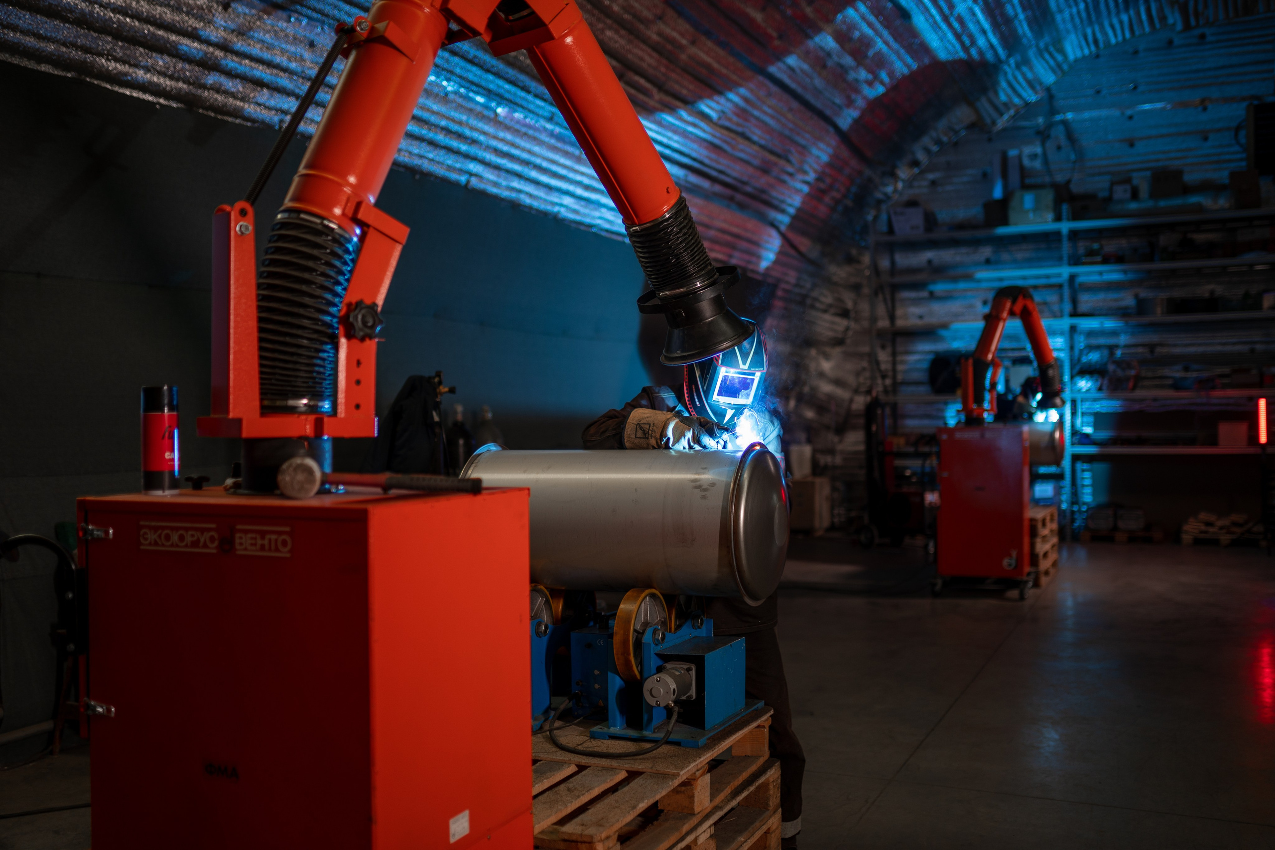 КОММЕРЦИЯ. Никита Аничкин фото и видео оператор из России