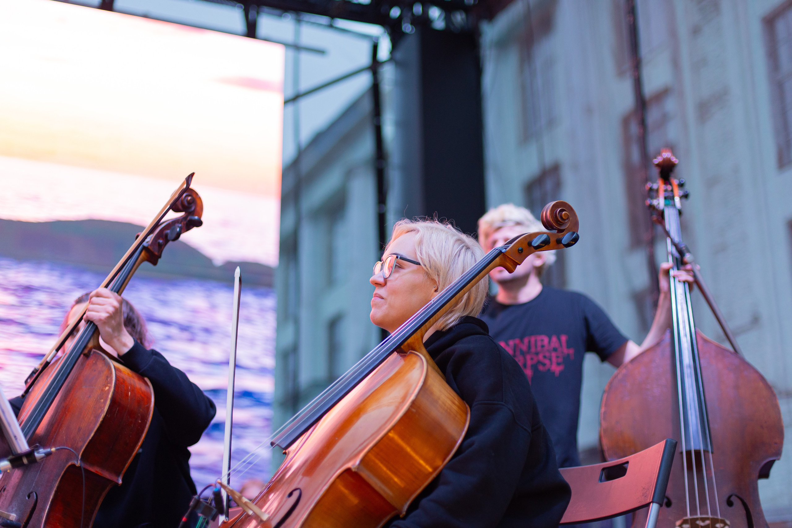 Репортаж, симфонический оркестр