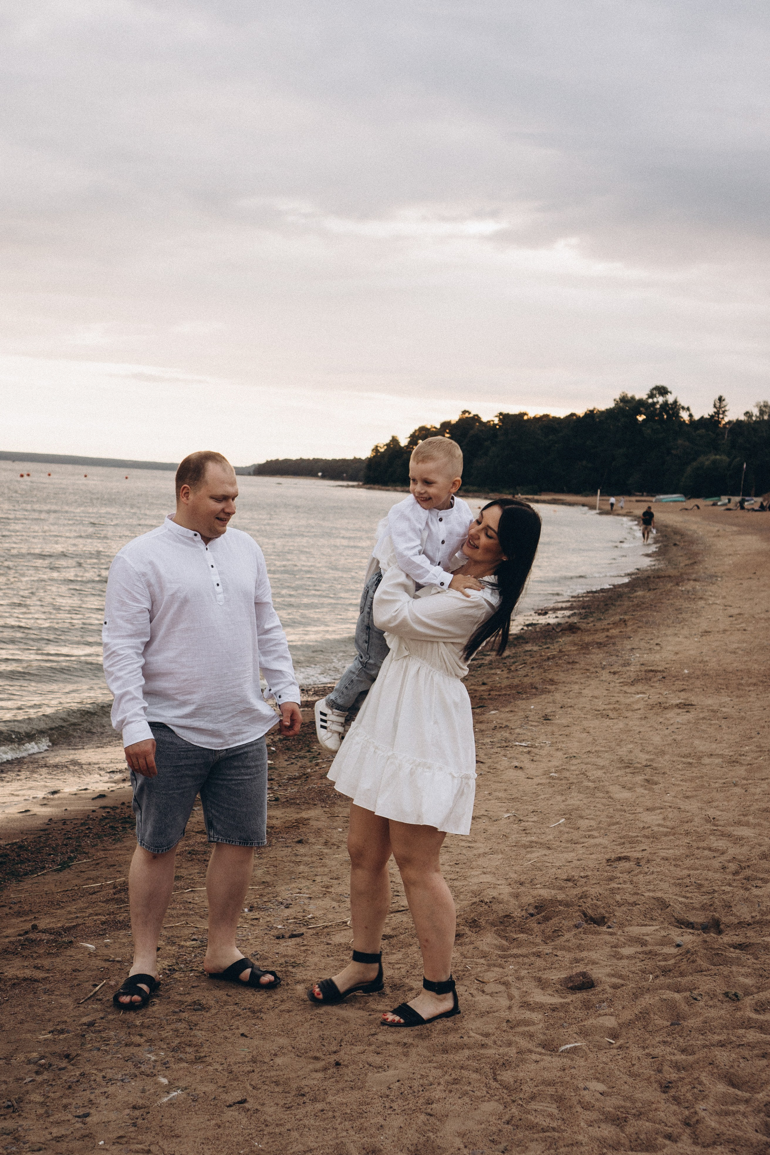 Семейная история на берегу залива. Профессиональный фотограф, Санкт-Петербург — Виктория Богомолова