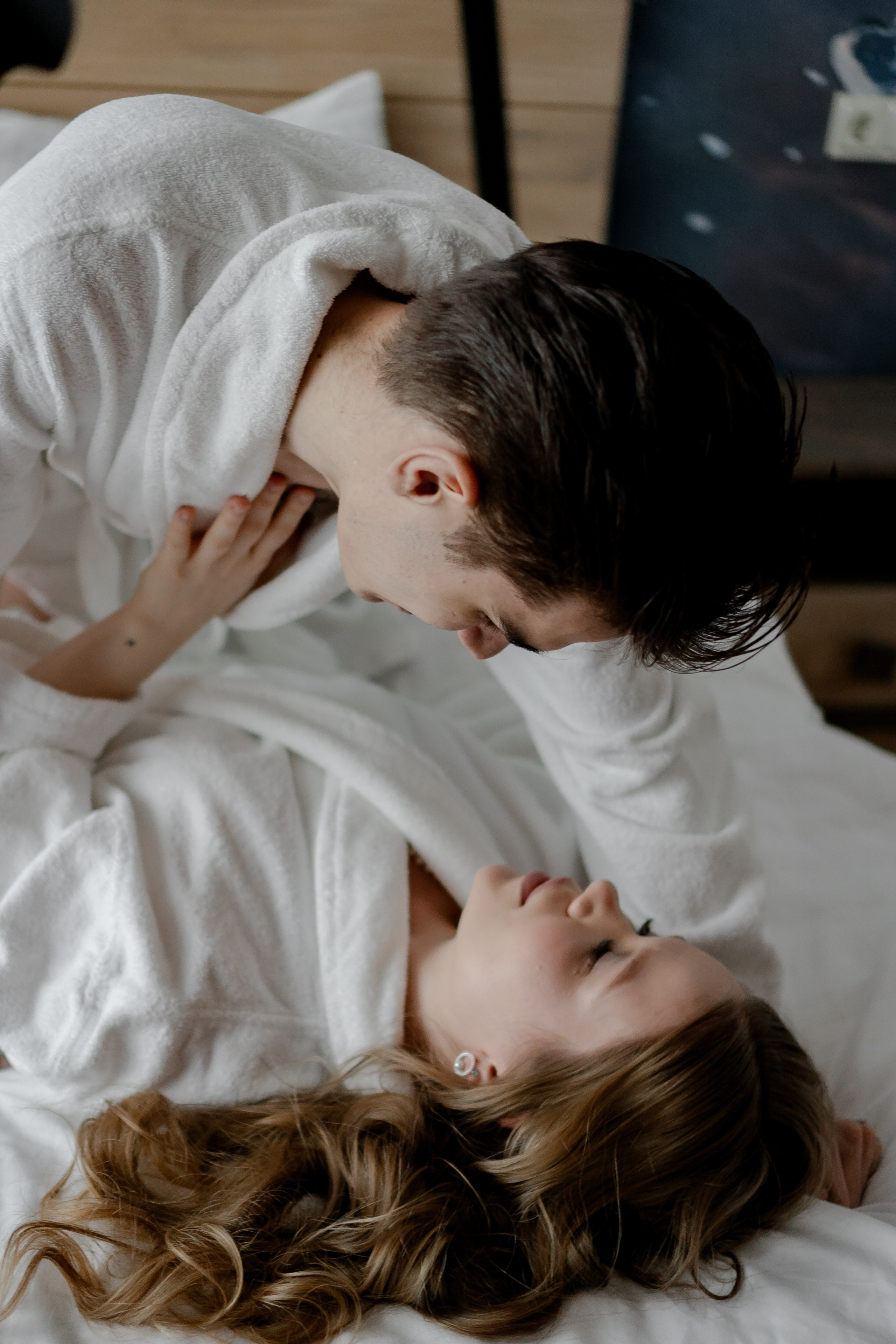 СВАДЕБНАЯ СЬЕМКА СБОРОВ В ОТЕЛЕ И ВЫЕЗД НА ЦЕРЕМОНИЮ (СНЯТО В СИБИРЕ В НИЖНЕВАРТОВСКЕ). Профессиональный фотограф, Санкт-Петербург — Виктория Богомолова