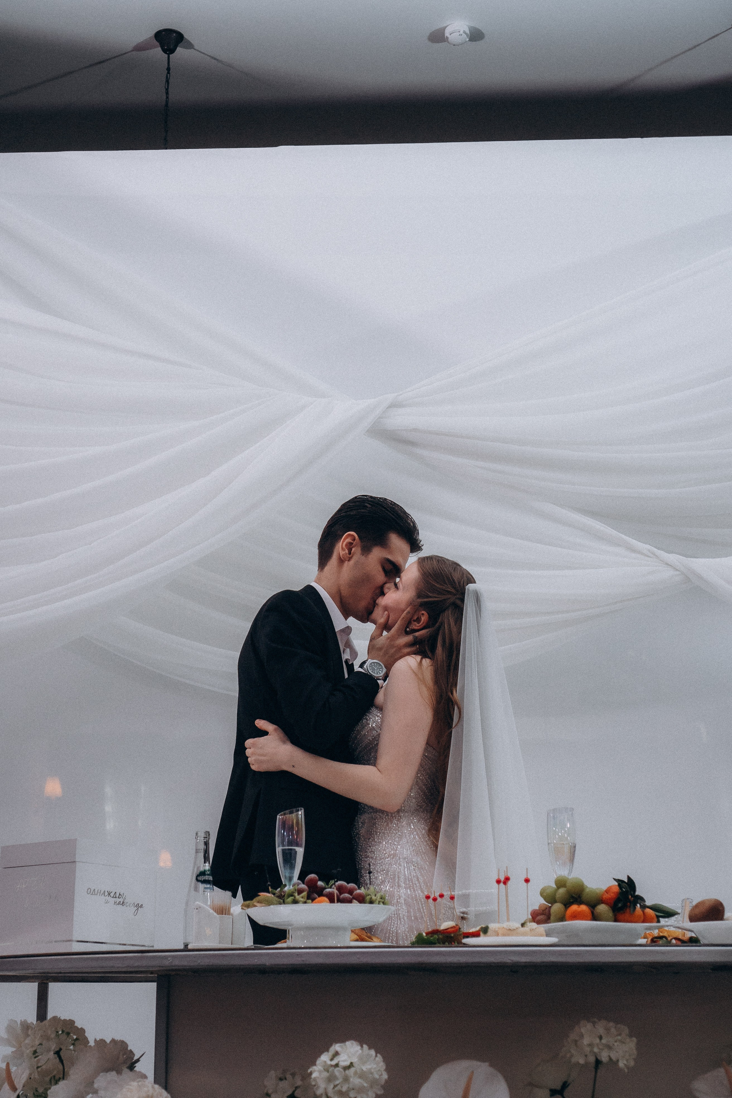 СЬЕМКА СВАДЕБНОГО БАНКЕТА (СНЯТО В СИБИРЕ В НИЖНЕВАРТОВСКЕ). Профессиональный фотограф, Санкт-Петербург — Виктория Богомолова