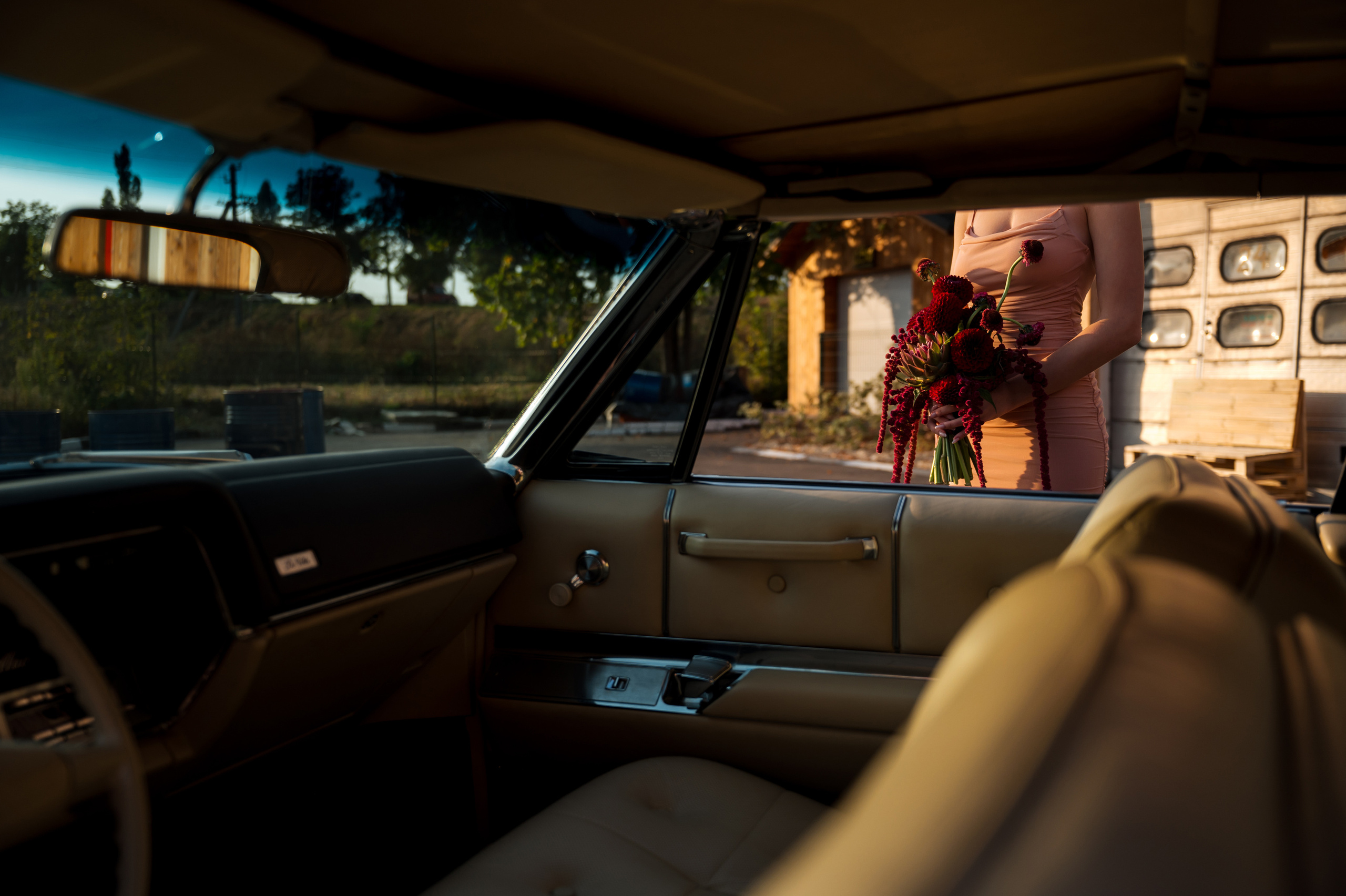 Кадиллак и свадьба без белого платья. Свадебный и портретный фотограф в Белгороде Олеся Гавшина