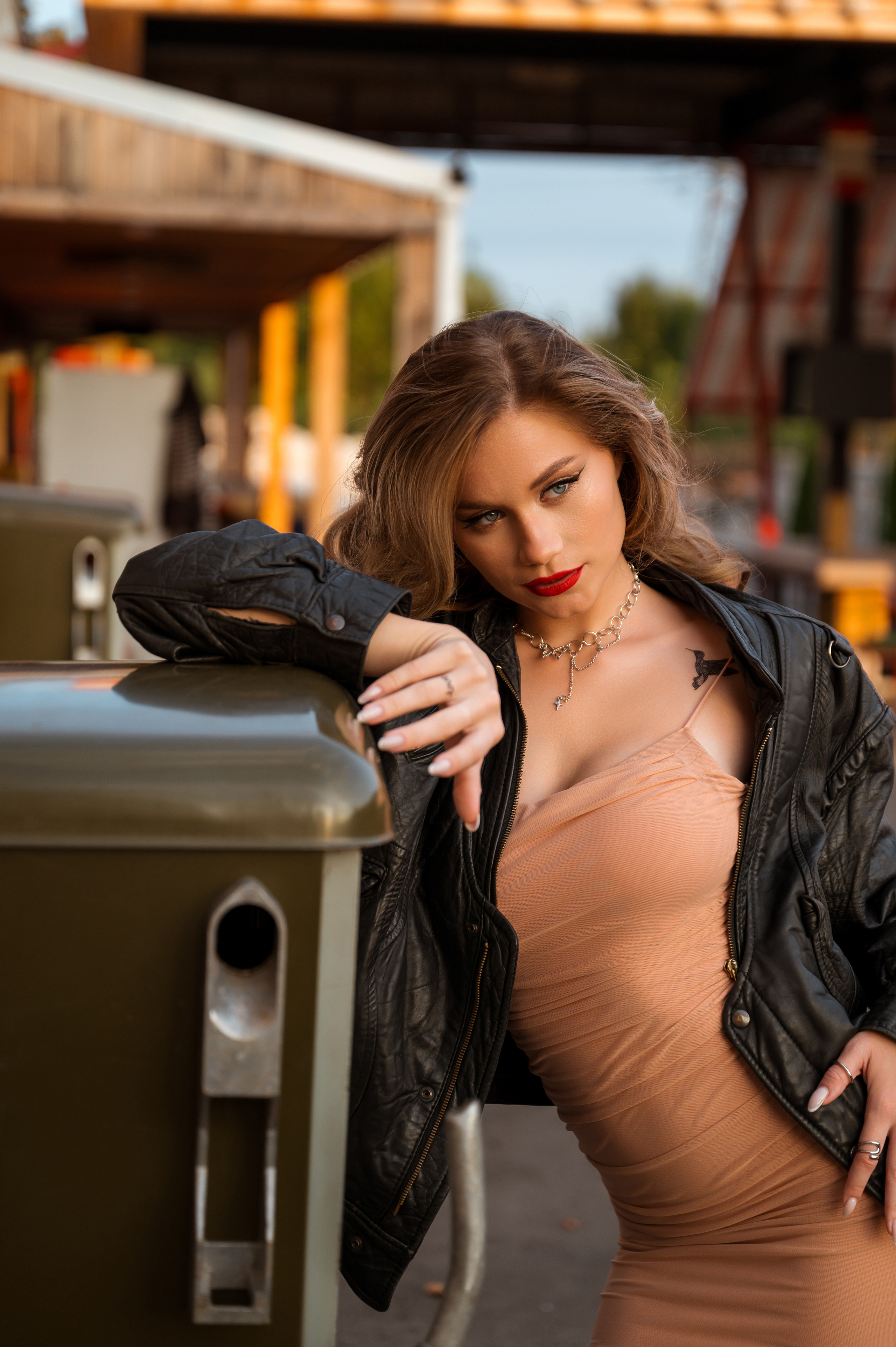 Кадиллак и свадьба без белого платья. Свадебный и портретный фотограф в Белгороде Олеся Гавшина