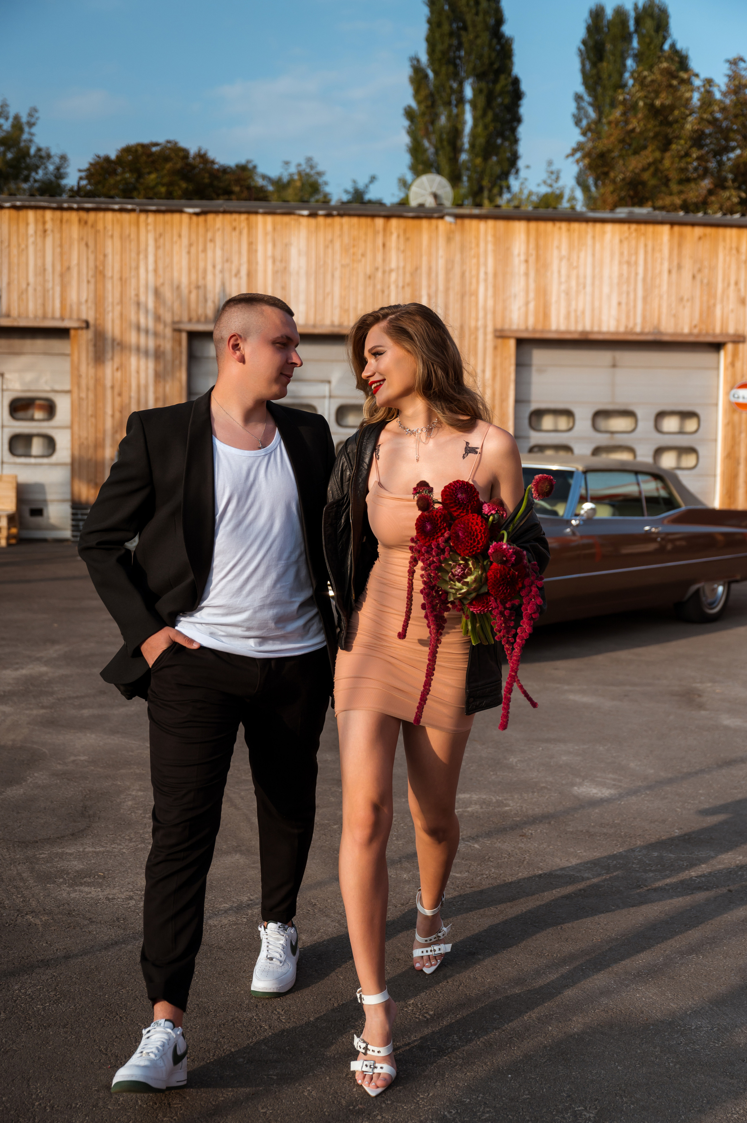 Кадиллак и свадьба без белого платья. Свадебный и портретный фотограф в Белгороде Олеся Гавшина