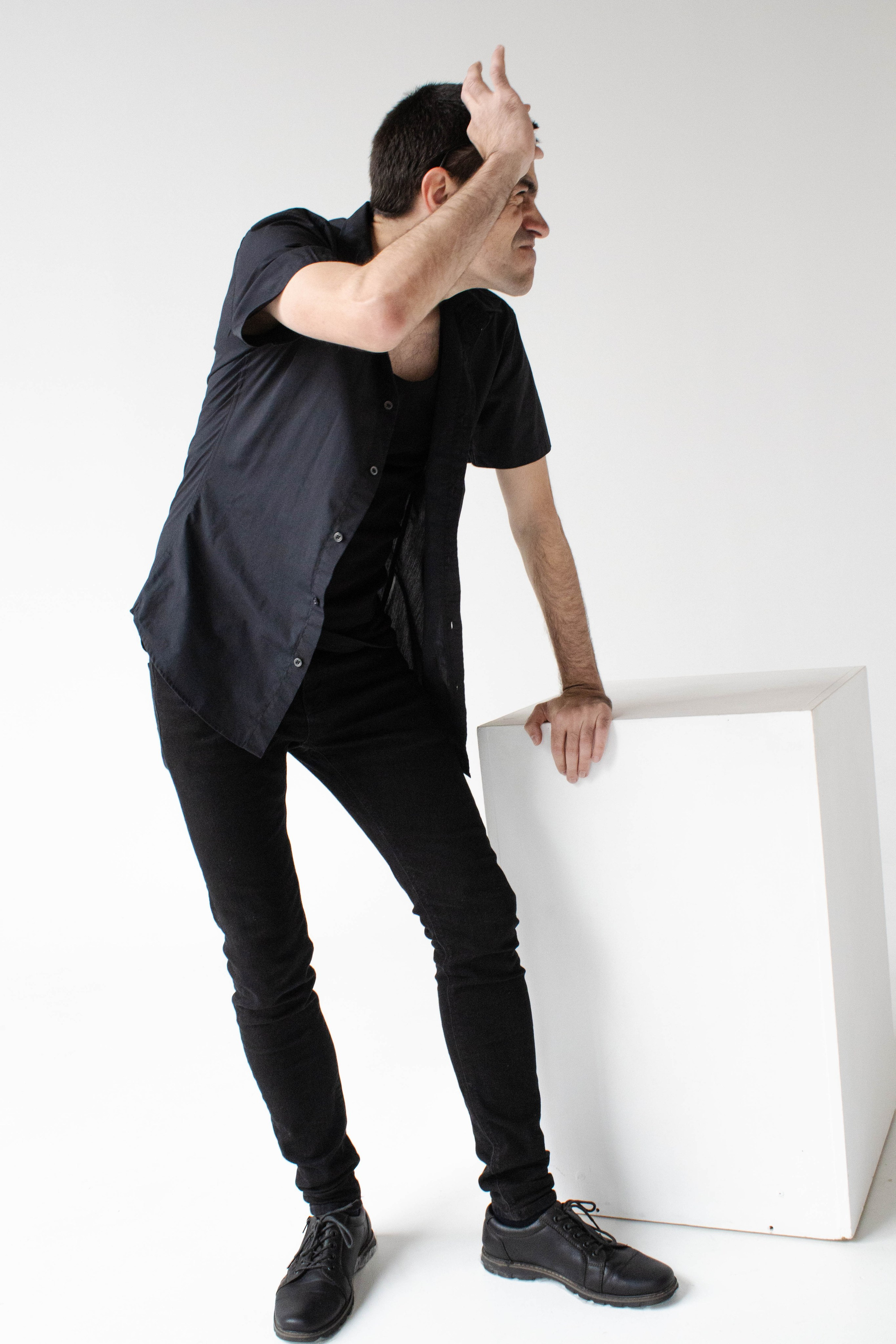 СТУДИЯ. Уличный фотограф Города N