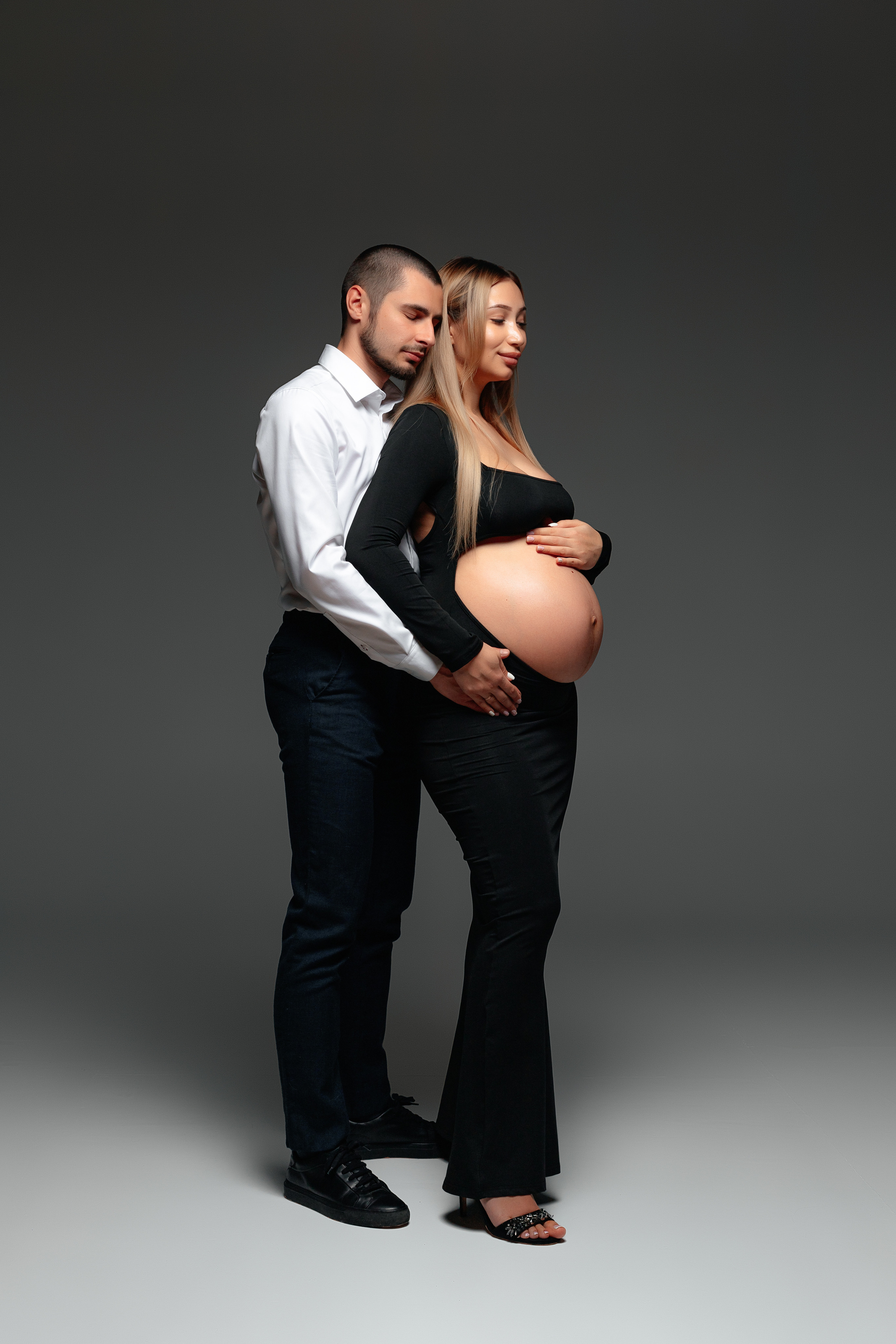 Беременность в стиле Vogue. Семейный и свадебный фотограф в Волгограде Мария Богданова