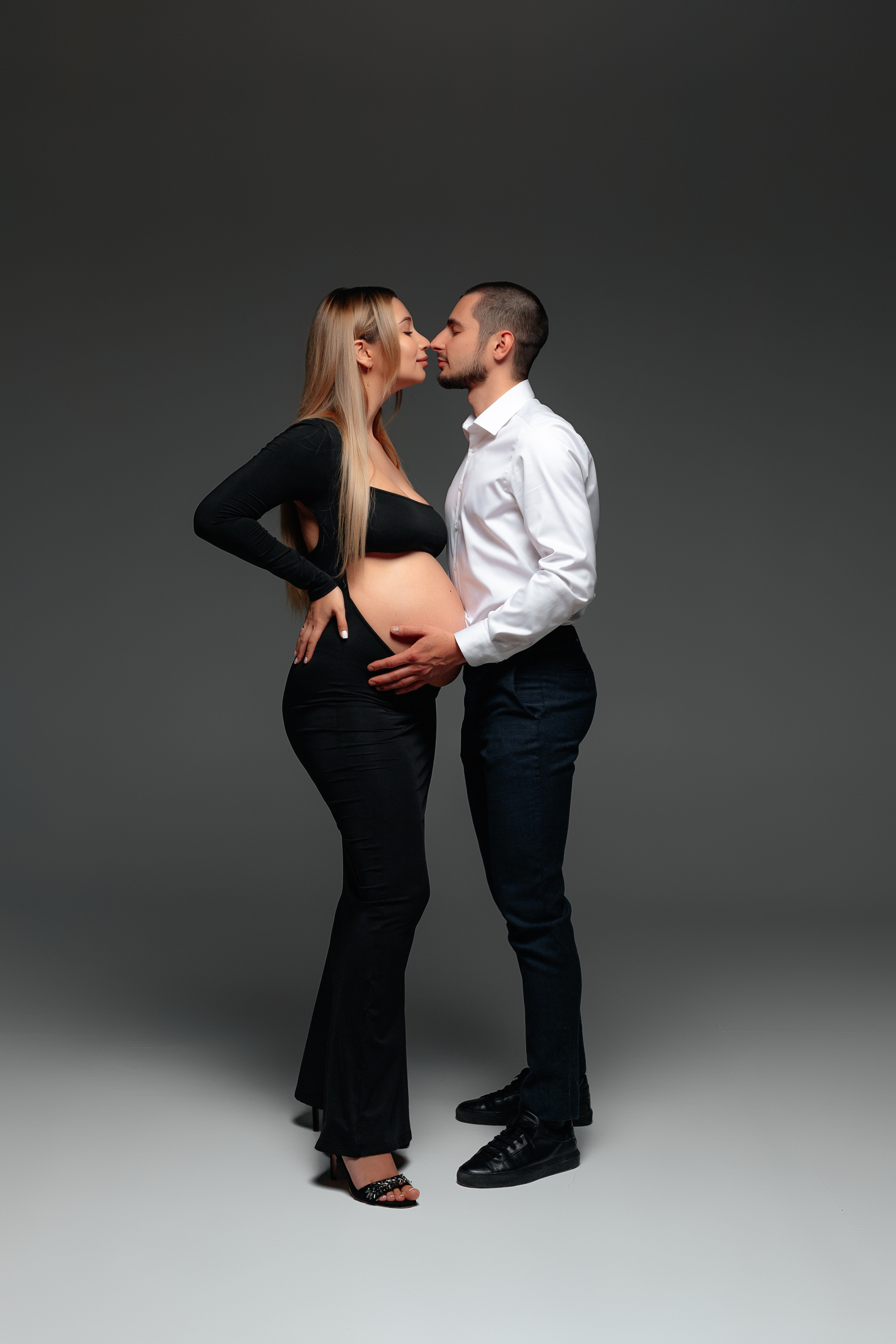 Беременность в стиле Vogue. Семейный и свадебный фотограф в Волгограде Мария Богданова