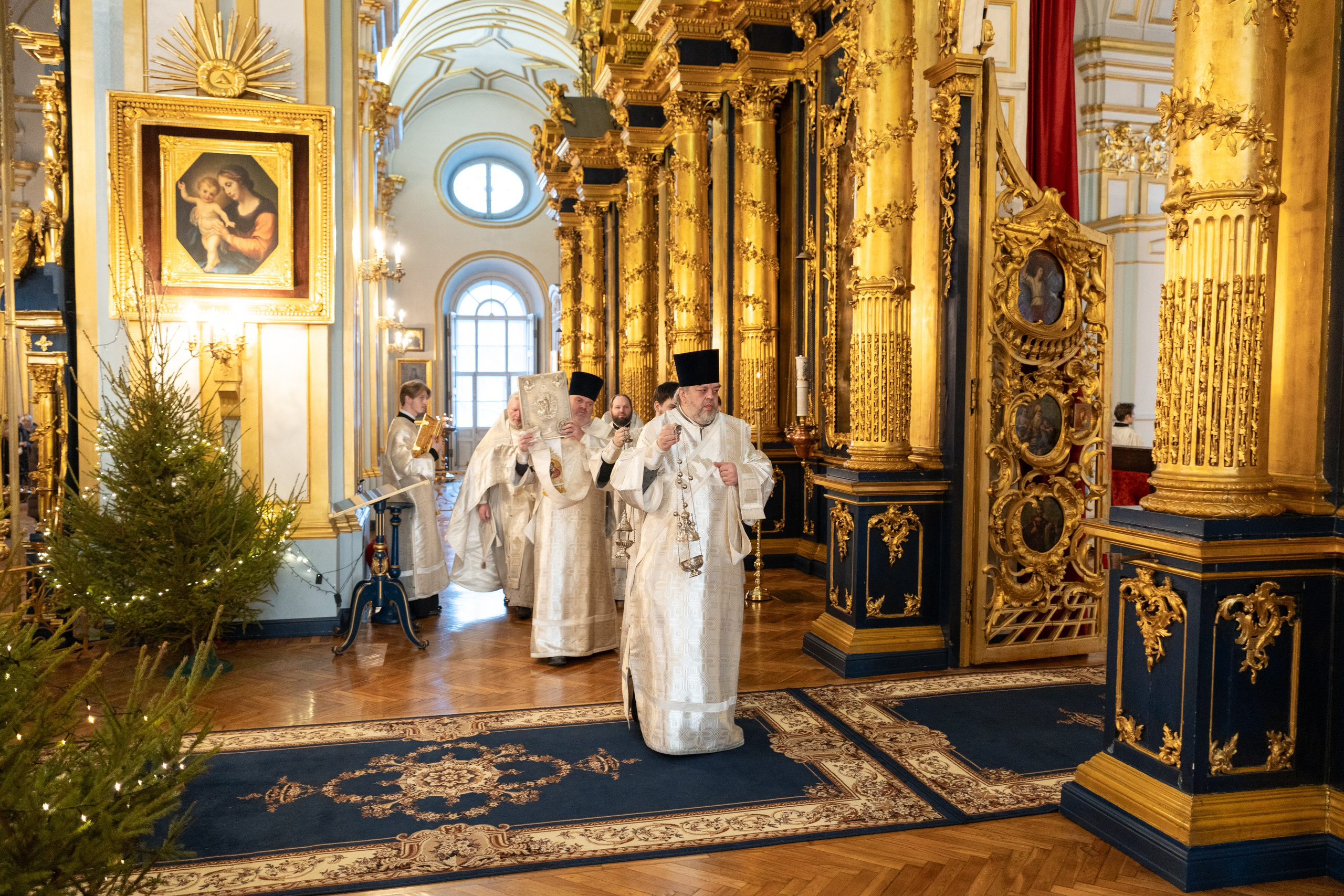 Неделя 33-я по Пятидесятнице, по Богоявлении. Попразднство Богоявления. Мученицы Татианы Римской. НИКОЛО-БОГОЯВЛЕНСКИЙ МОРСКОЙ СОБОР