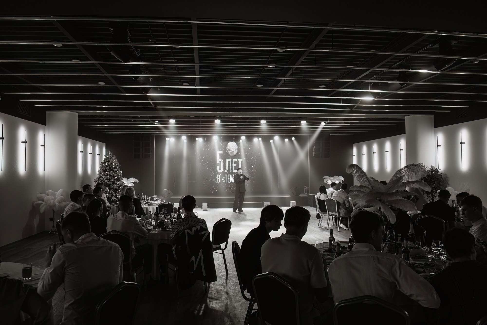 Закрытие футбольного сезона 2025 ФК «ТЕМП». Свадебный и репортажный фотограф Никита Сницарев в Барнауле