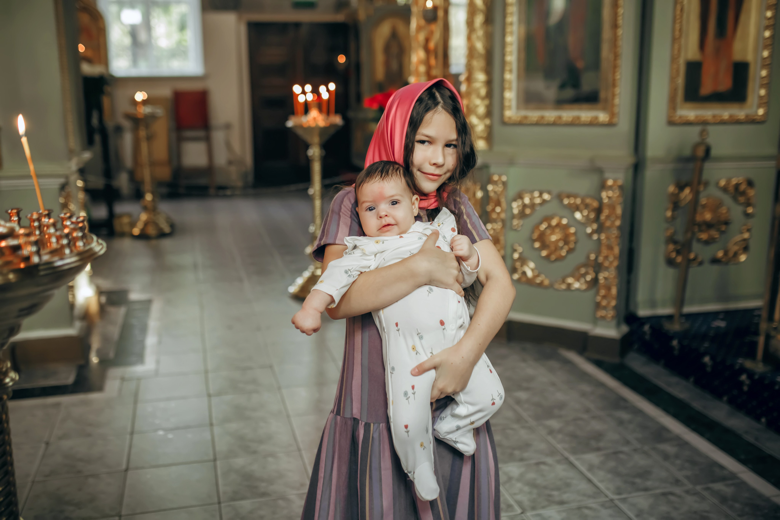 Крещение Марии. Фотограф на Крещение, семейный фотограф в Москве
