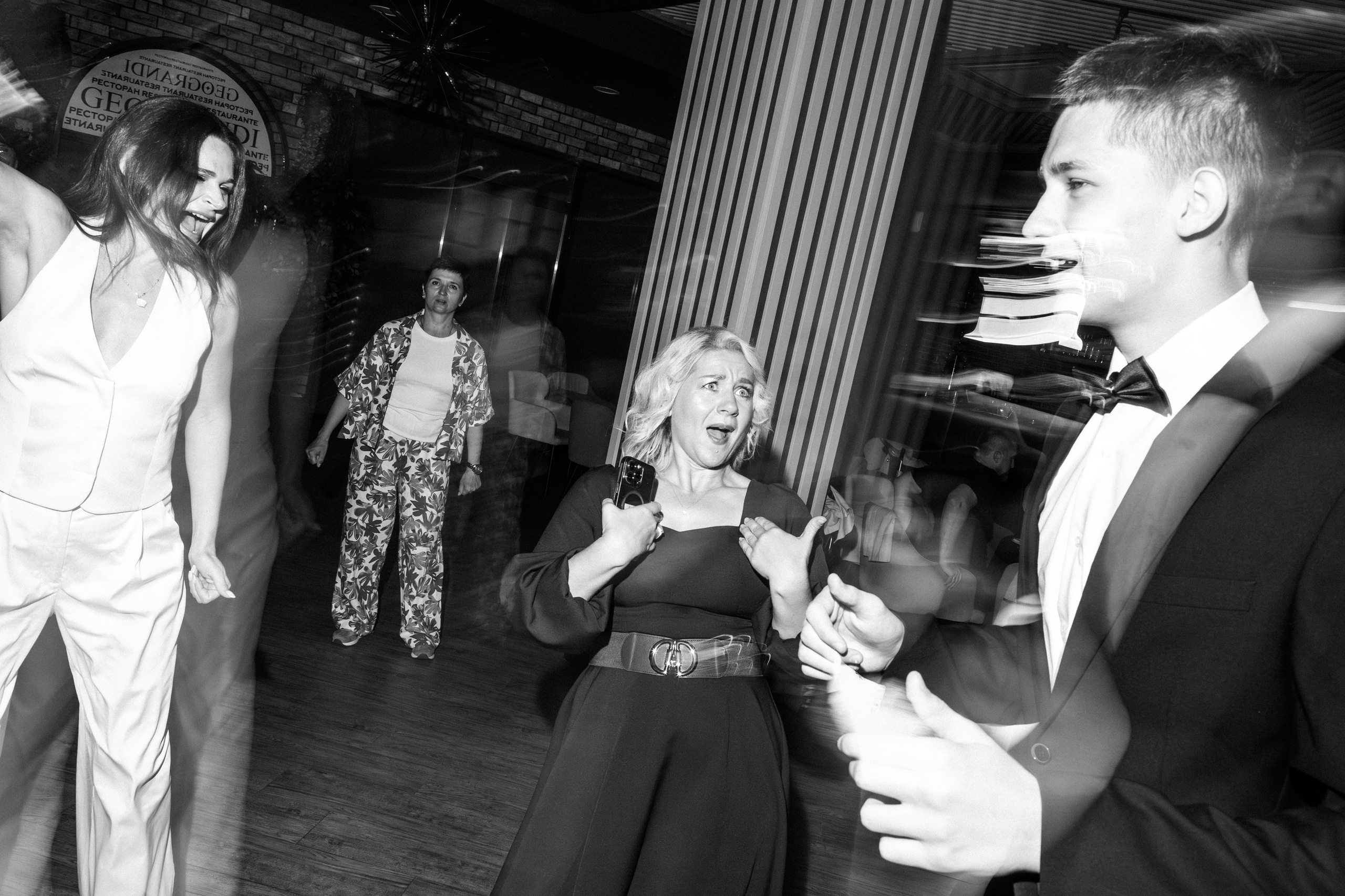 Выпускной 9В класса 2025. Артур Иликчян — Wedding & Event фотограф в Краснодаре