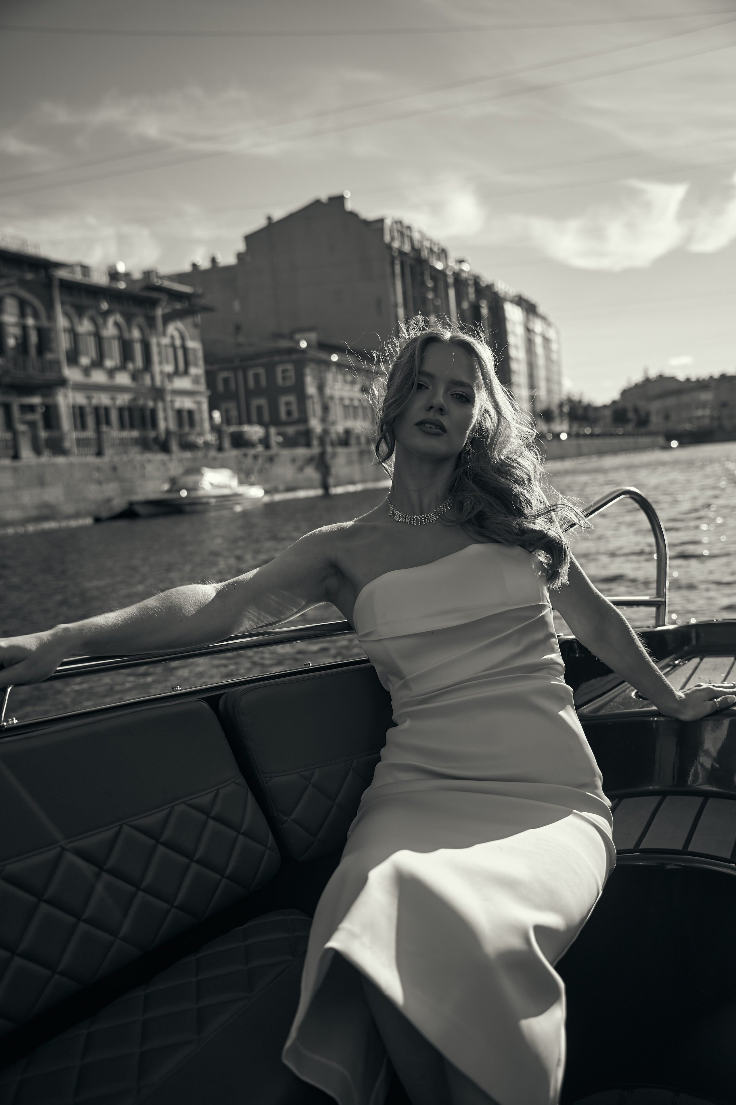 WEDDING / LOVE STORY