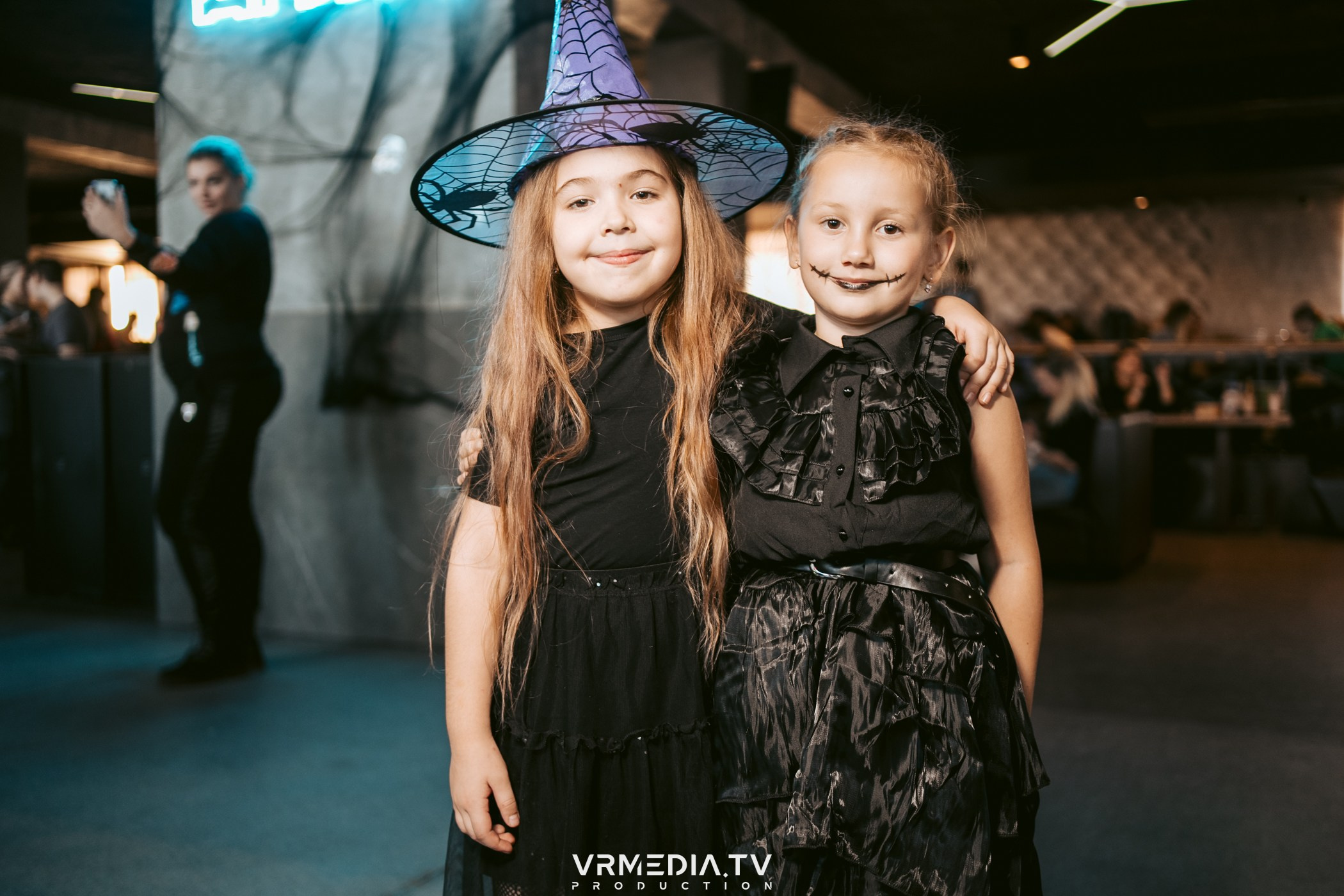 Baby time в баре «Друзья»