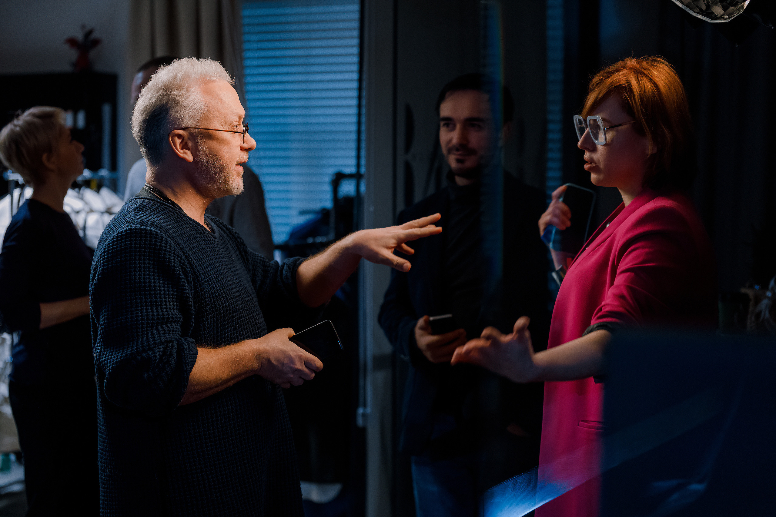 Бэкстэйдж интервью Вадима Демчога. Репортажный фотограф Семён Борисов | Москва