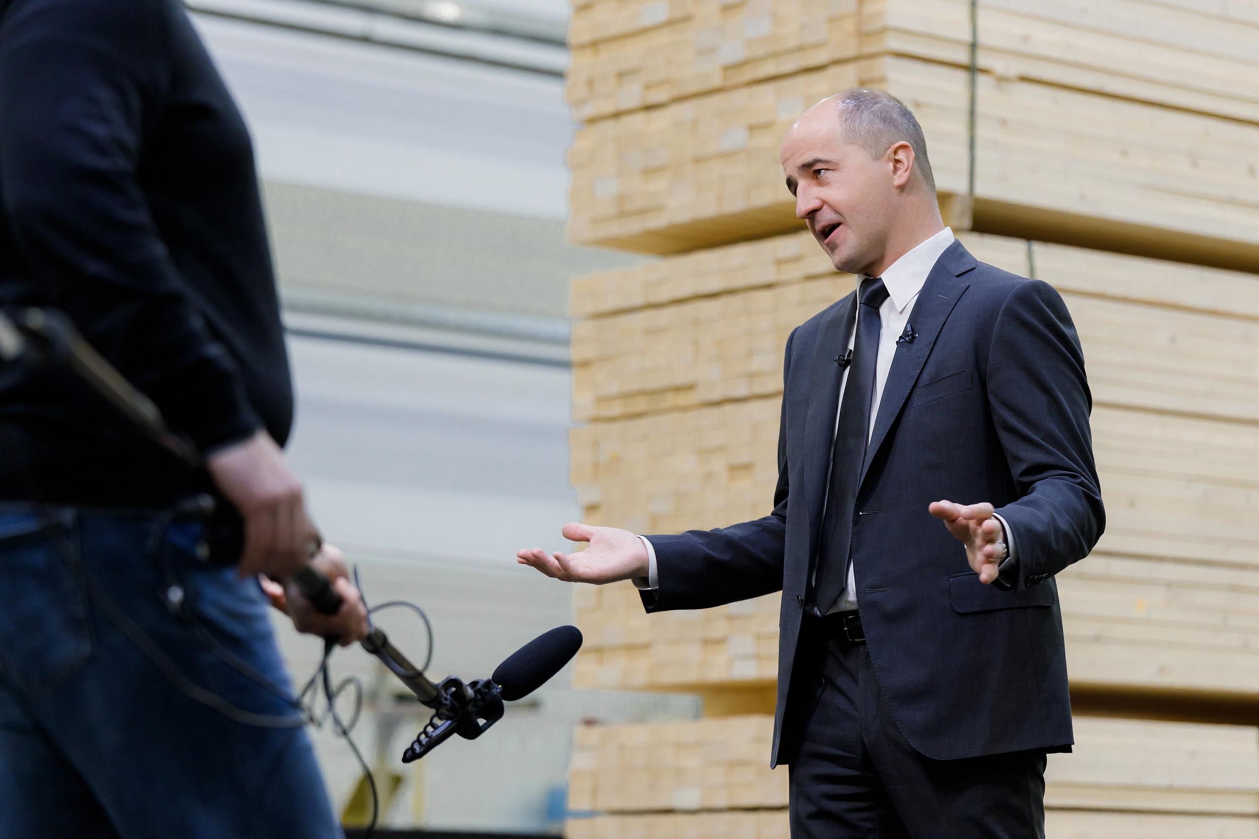 Бэкстэйдж интервью с Харийс Чика | Генеральный директор компании PERI. Репортажный фотограф Семён Борисов | Москва