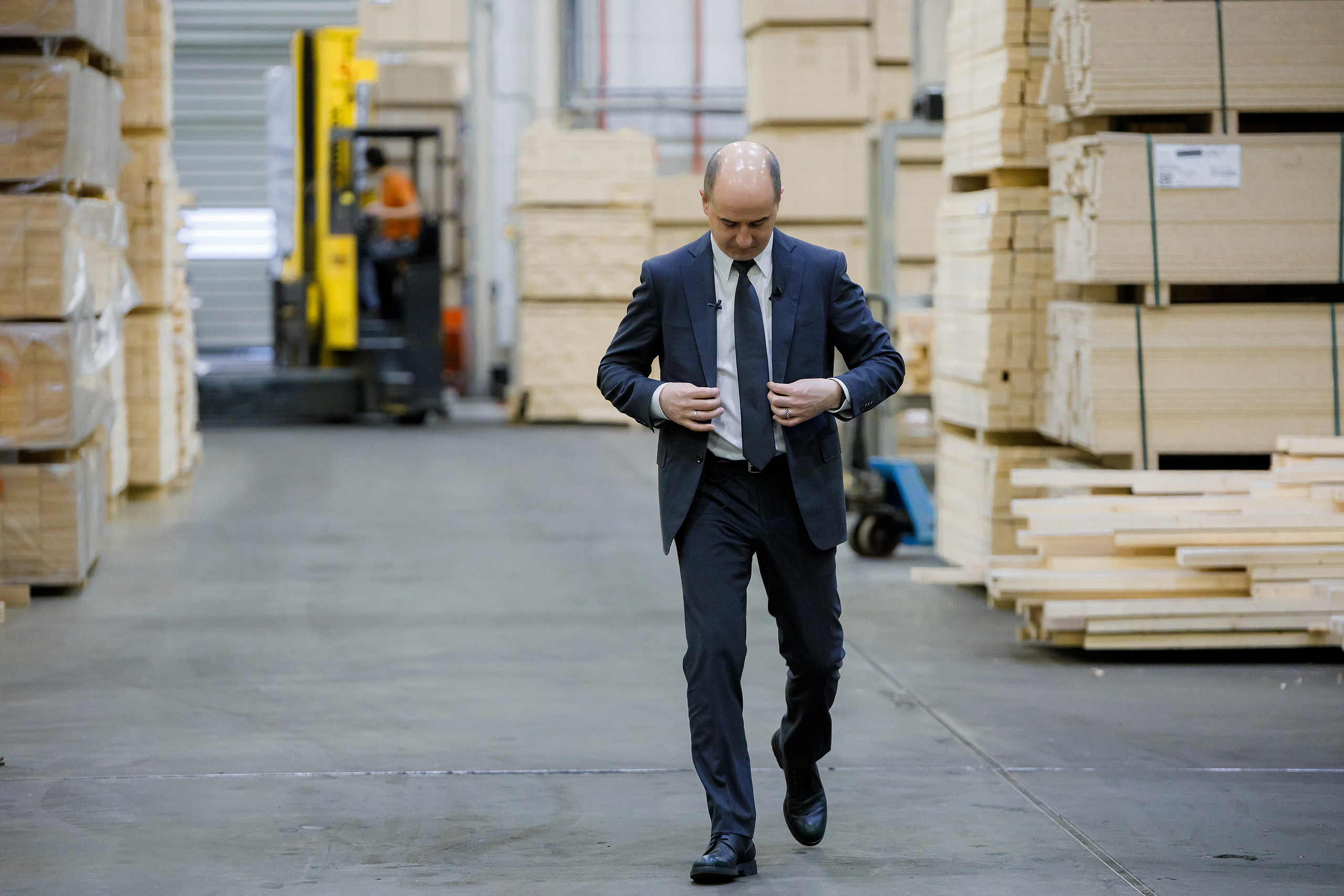 Бэкстэйдж интервью с Харийс Чика | Генеральный директор компании PERI. Репортажный фотограф Семён Борисов | Москва