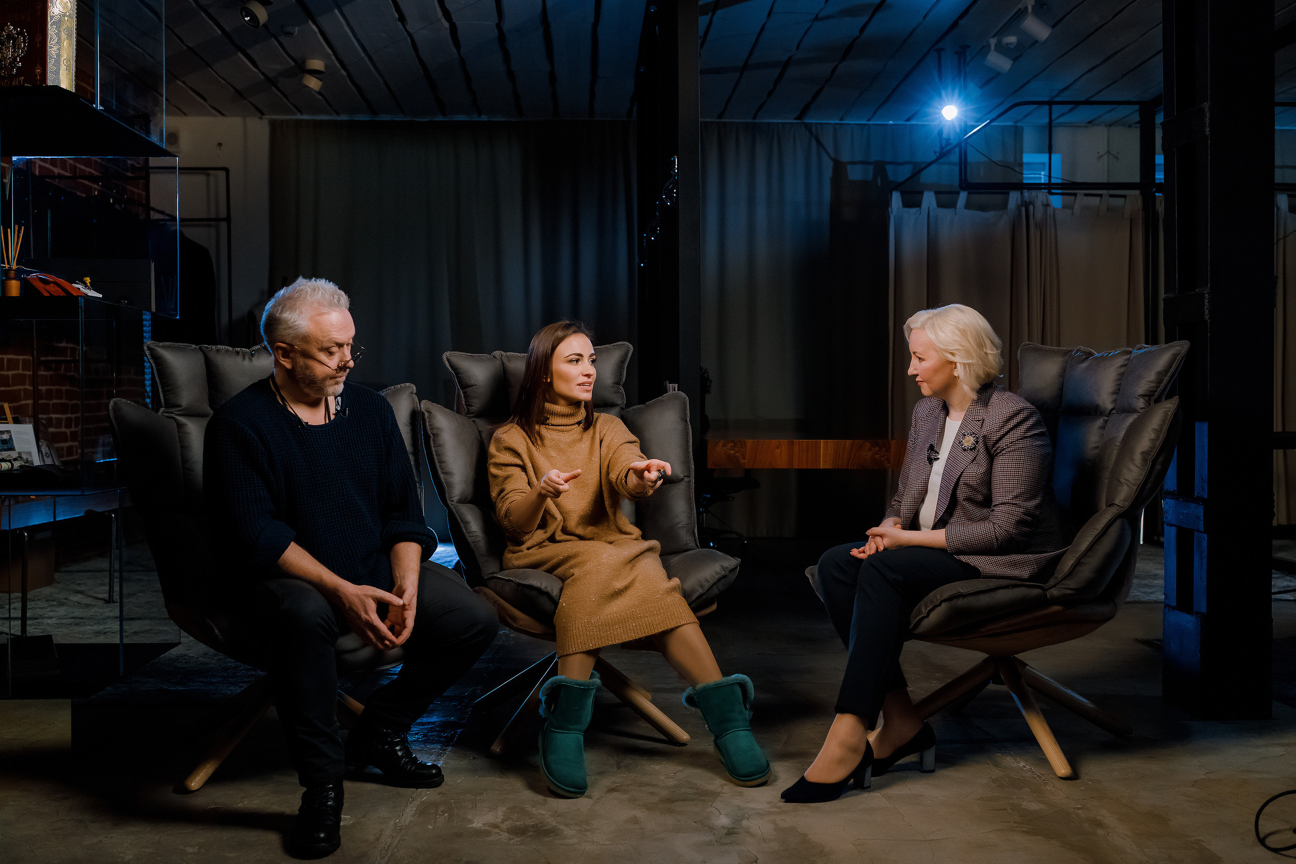 Бэкстэйдж интервью Вадима Демчога. Репортажный фотограф Семён Борисов | Москва