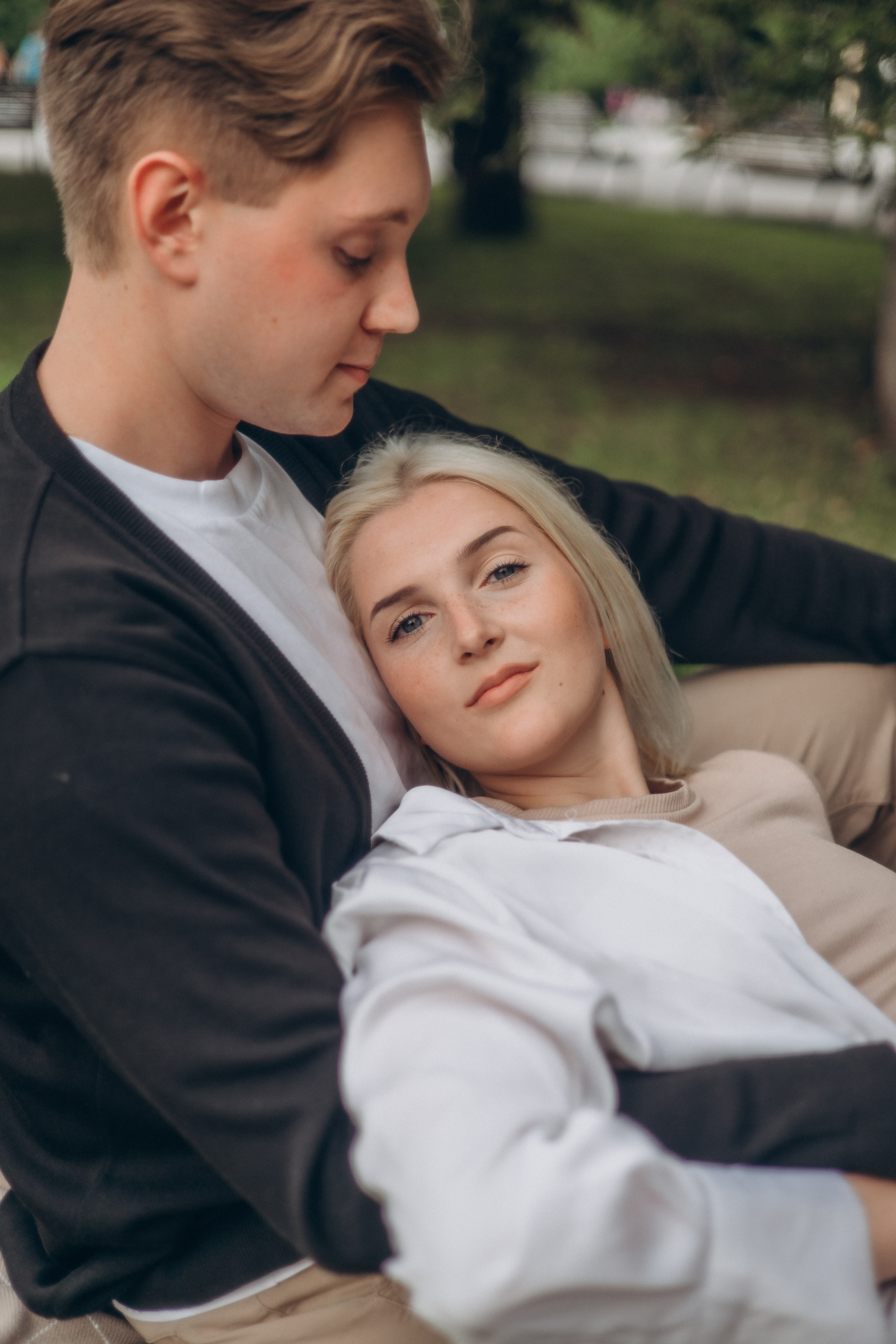 Love Story в парке. Семейный, детский, женский фотограф в Новосибирске Оля Борисова