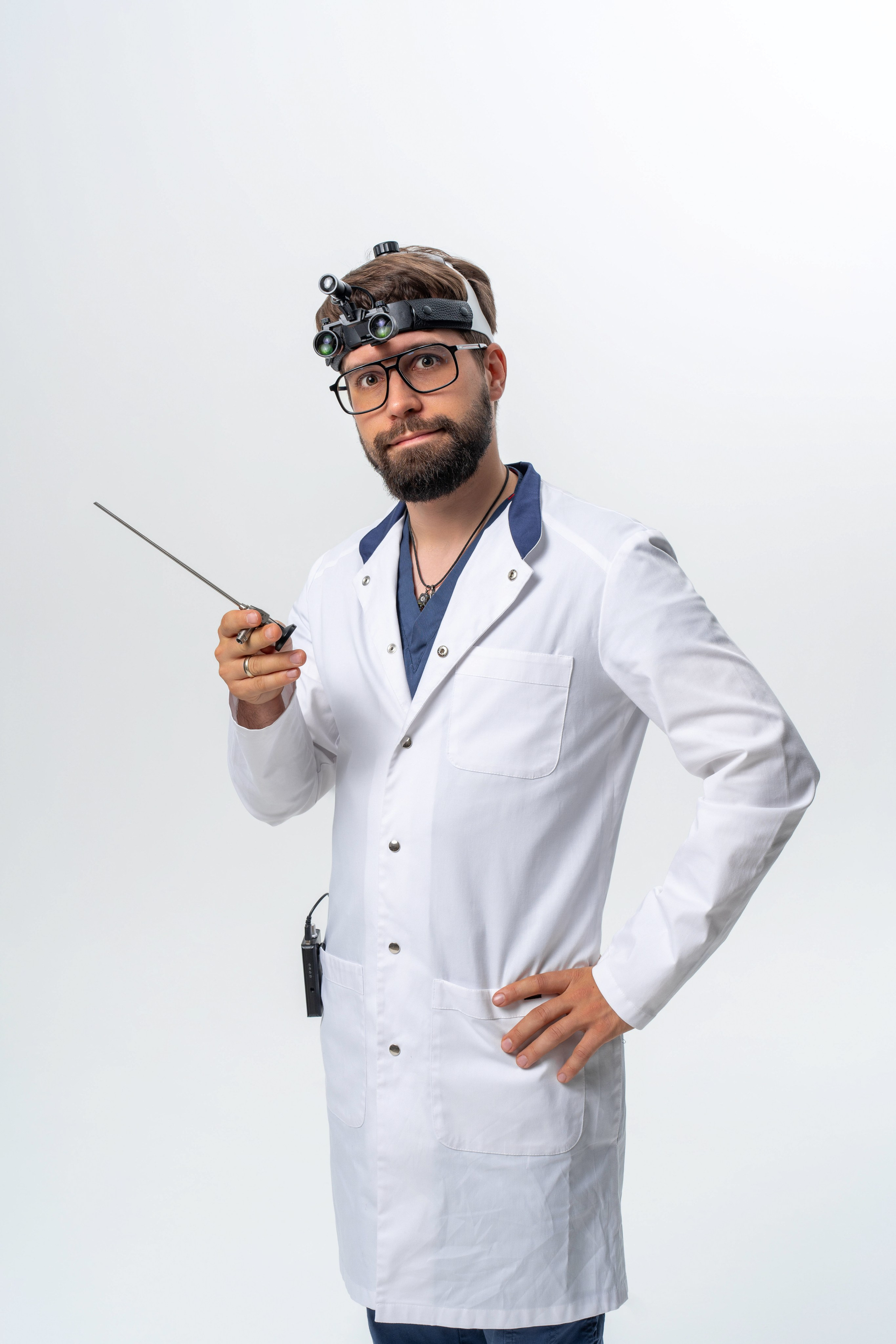 Фотосессия для лор врача в фотостудии в Москве