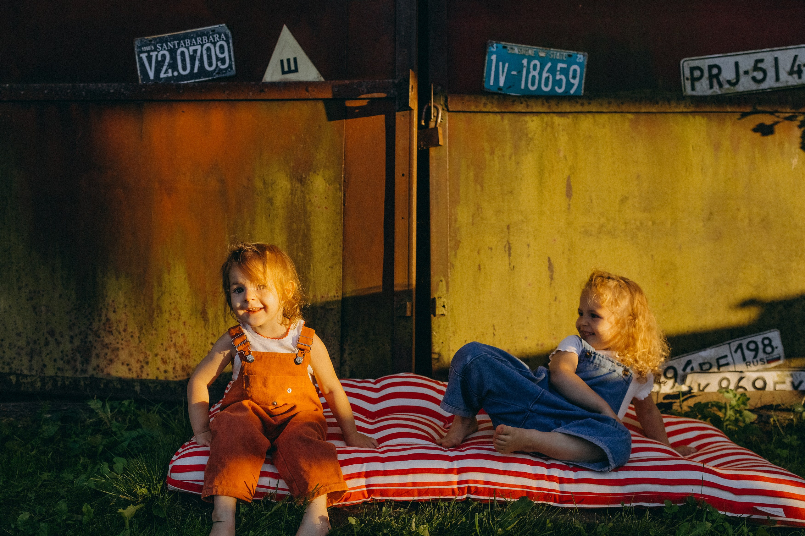 Алена, Еся, Агния. Главная