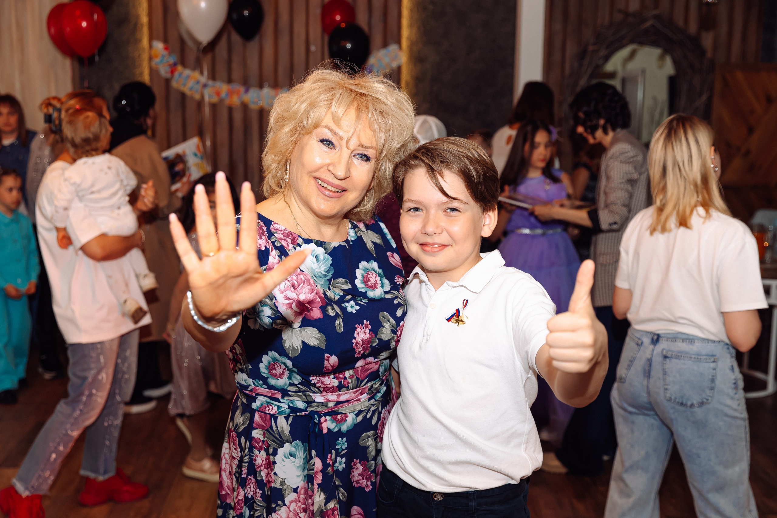 Выпускной и Последний Звонок 4 класс. Фотограф Евгения Улаз