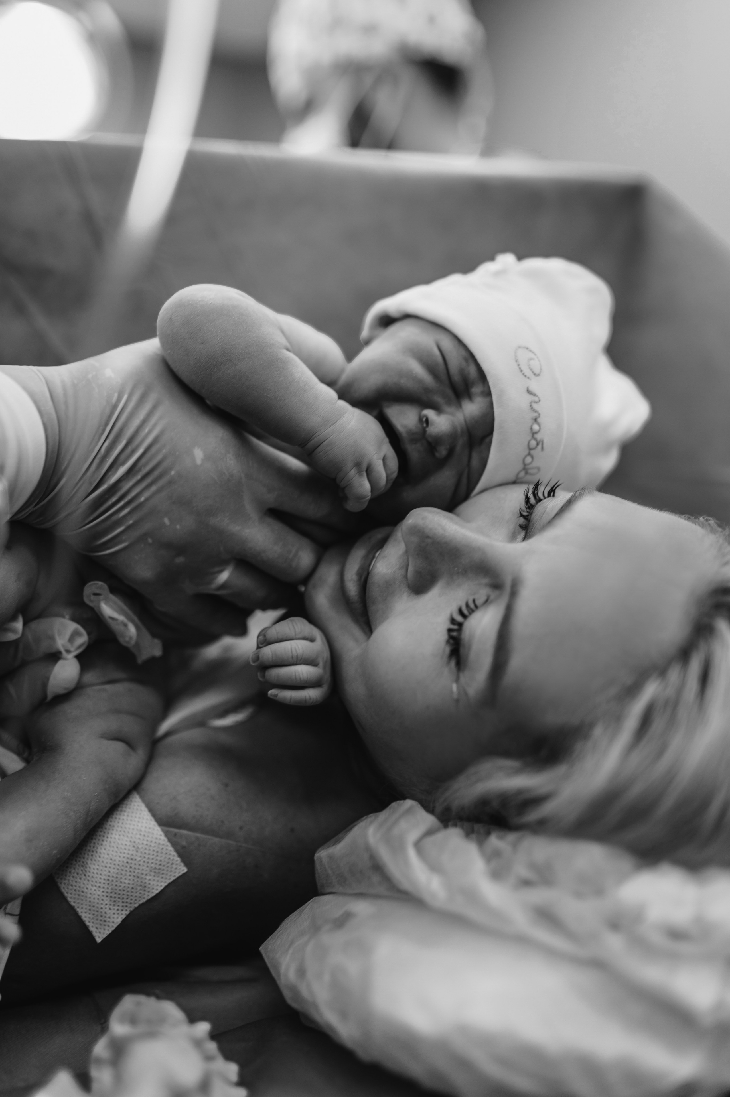 Фото родов. Алена Братчук семейный фотограф. Фотограф-видеограф на роды, таинства крещения
