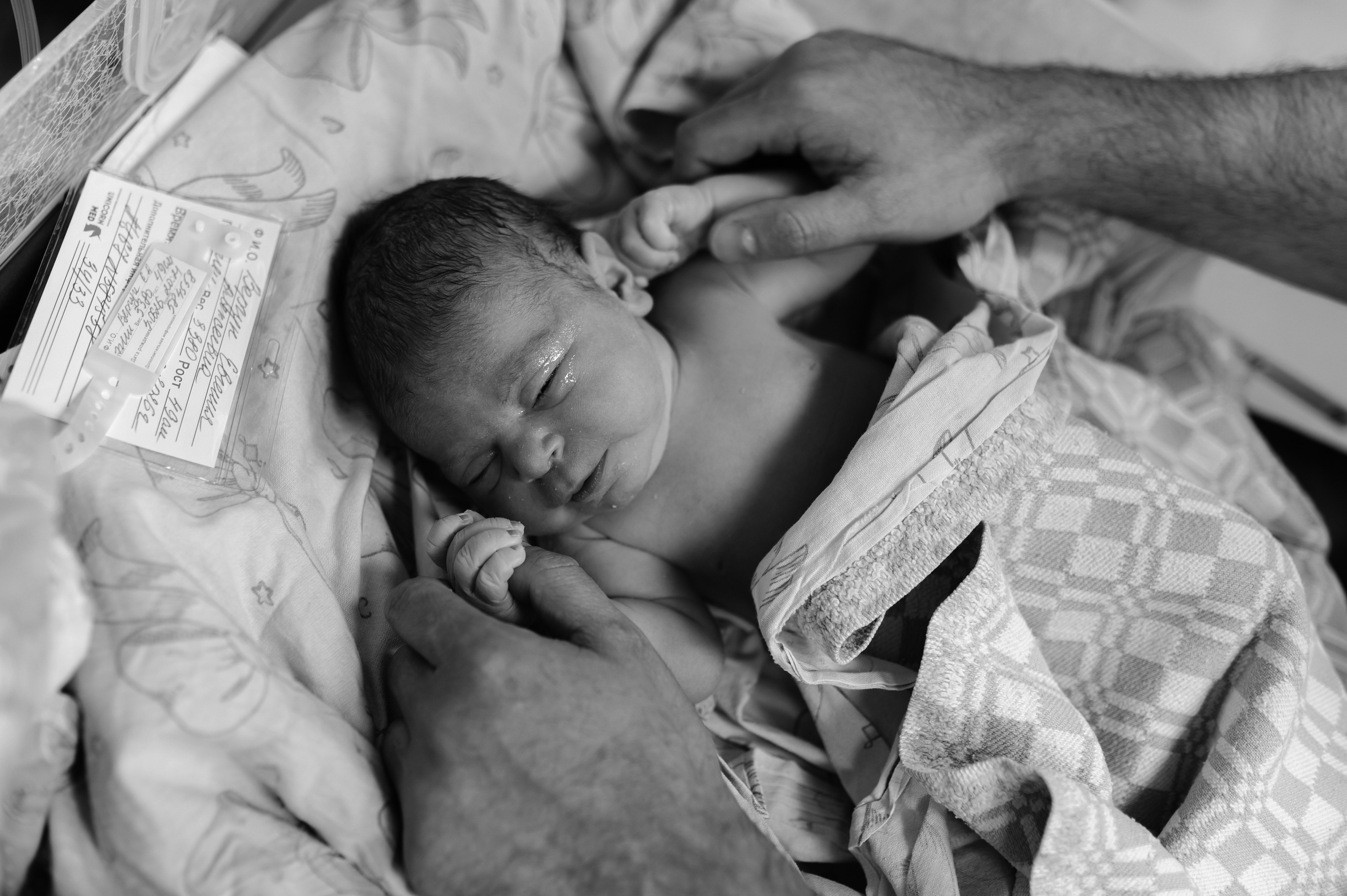 Фото родов. Алена Братчук семейный фотограф. Фотограф-видеограф на роды, таинства крещения