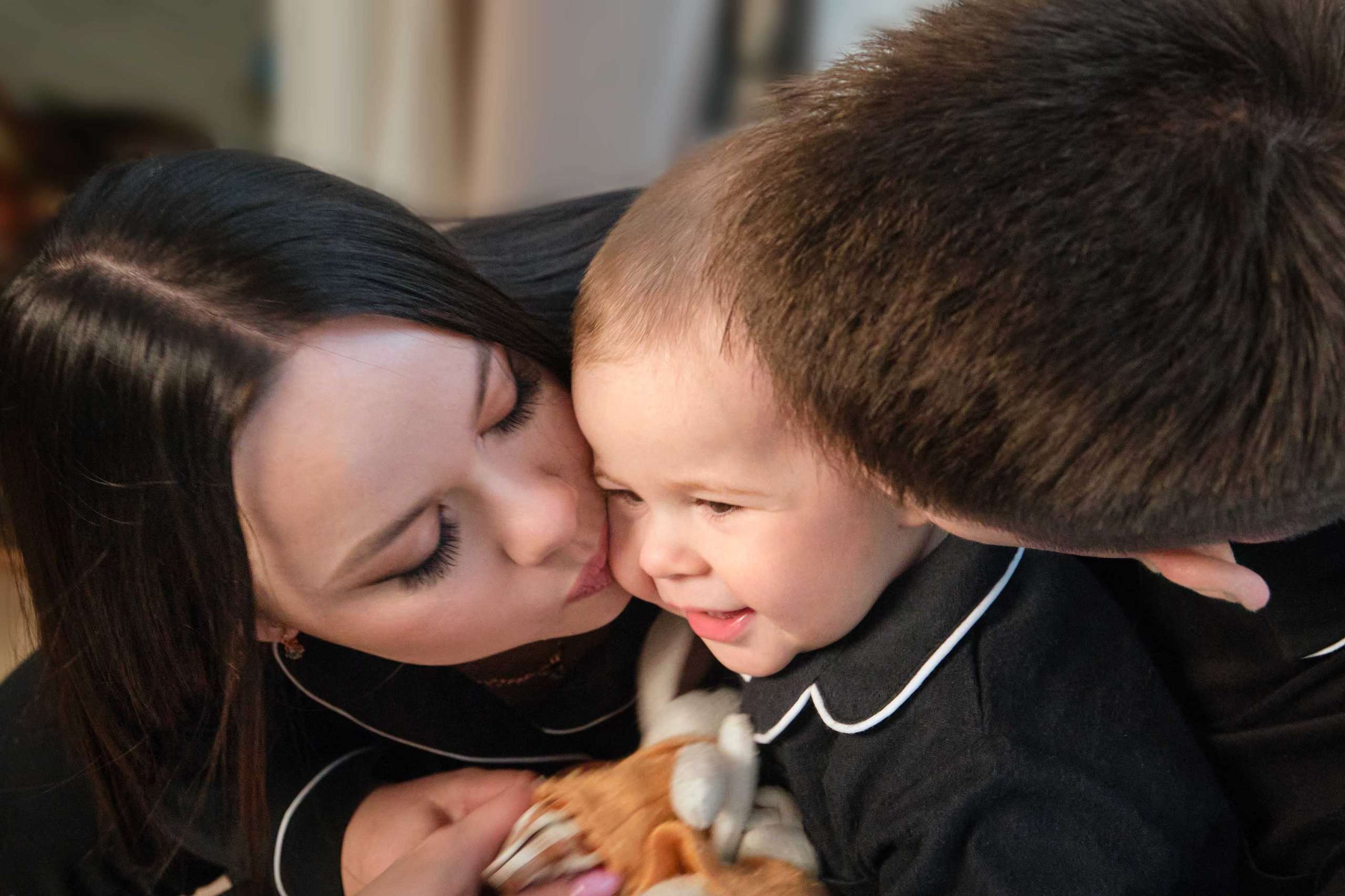 Семейная фотосессия в чёрном