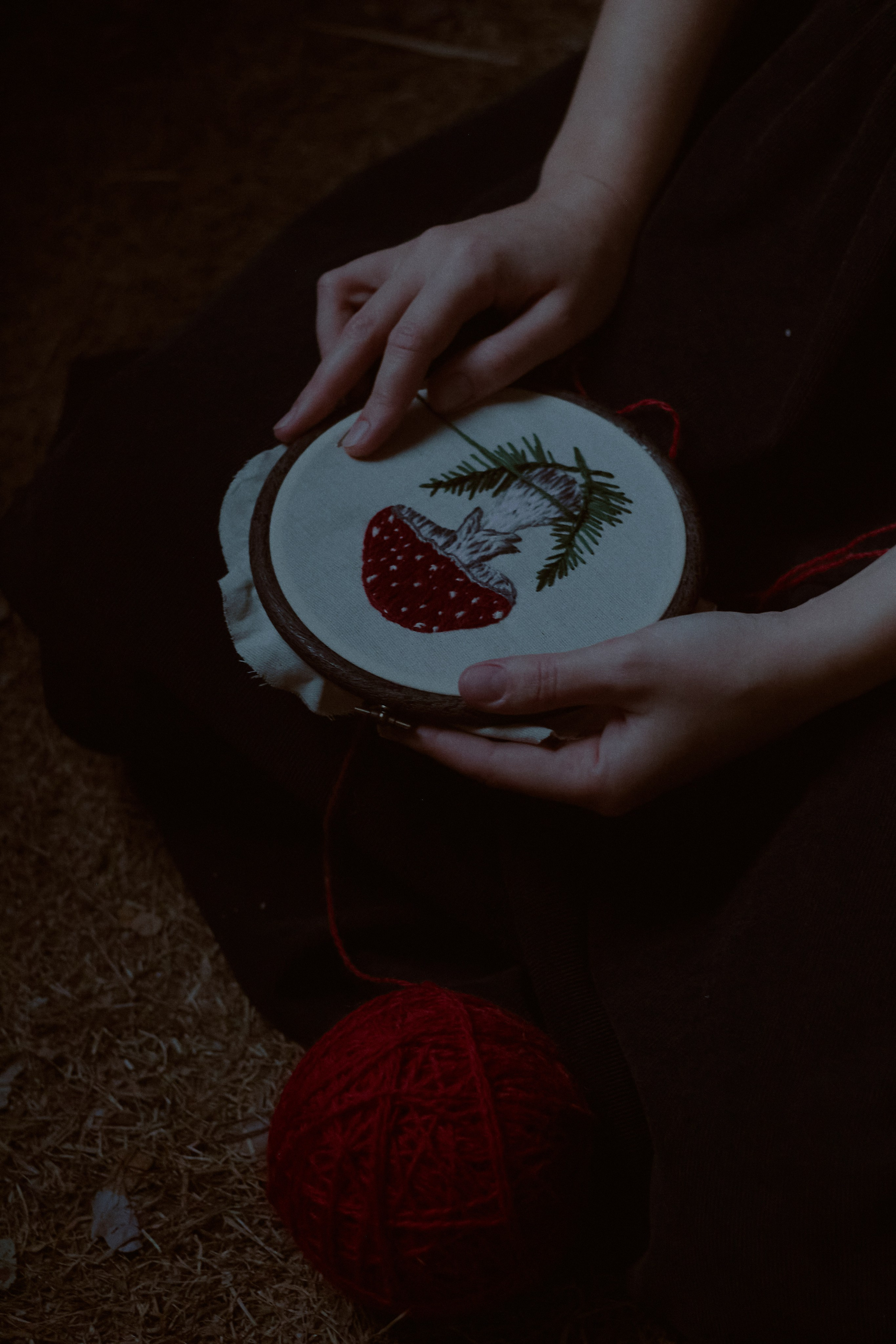 Тень. Фотограф лавстори Москва/МО Приятелева Ангелина