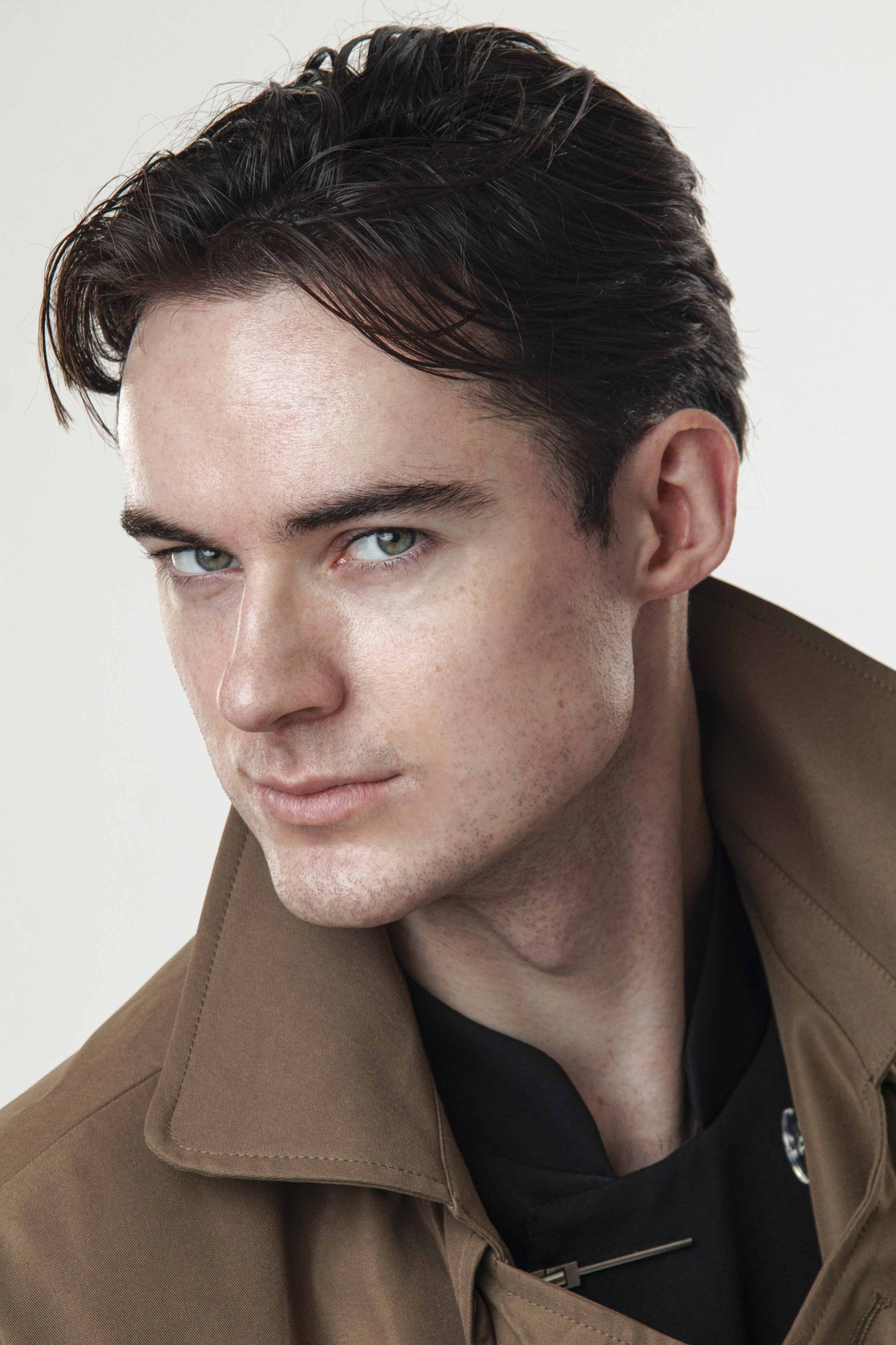 Алексей. Фотограф для брендов Любовь Батина (Спб/Мск)