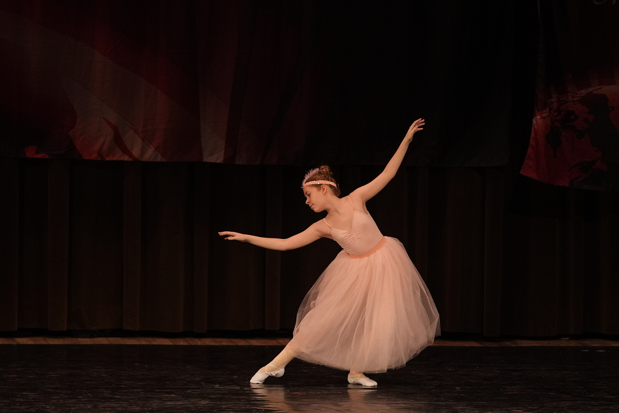 7 декабря, блок 1, г. Москва. Золотое яблочко