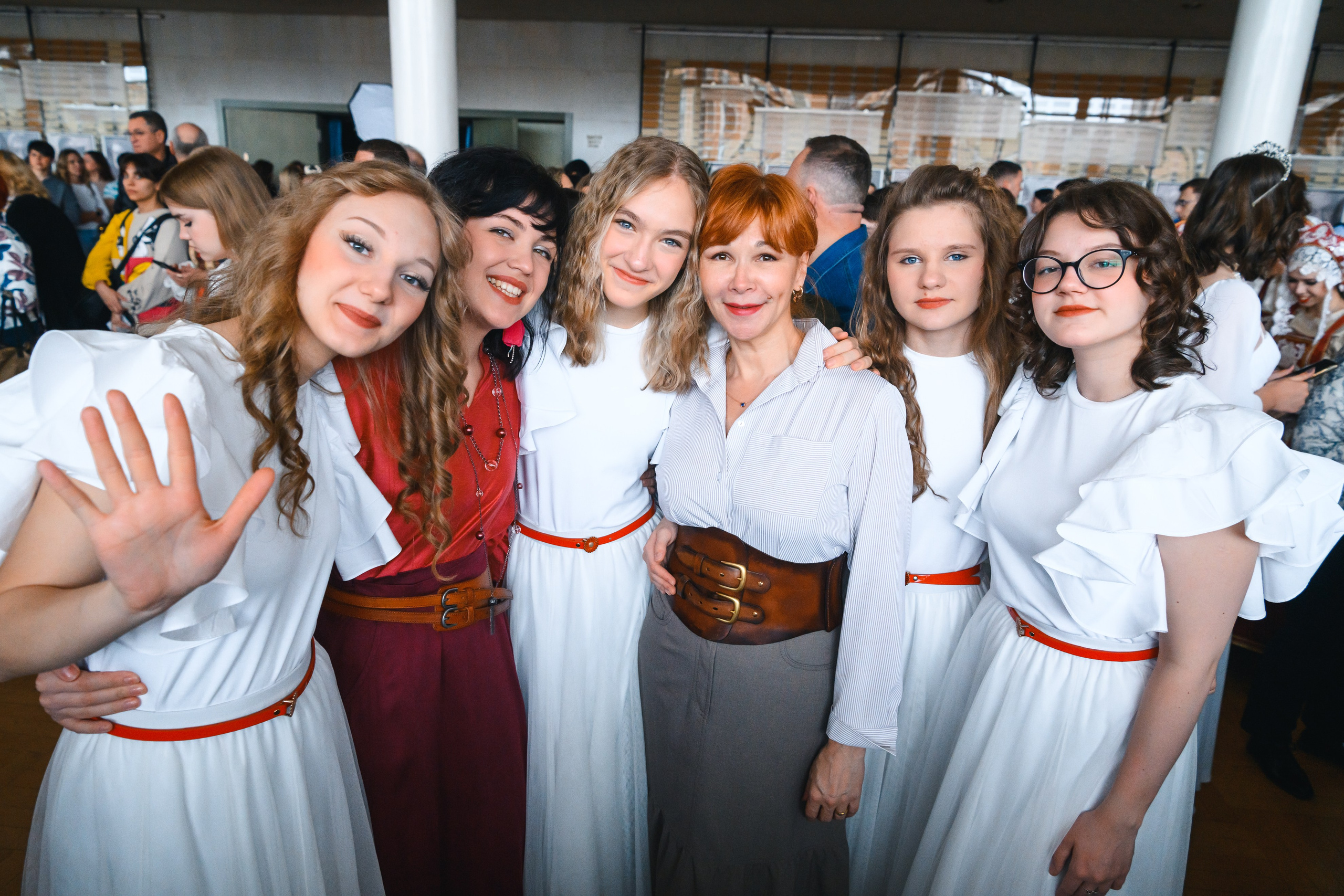 23 апреля, красная дорожка, БКЗ Октябрьский, г. Санкт-Петербург. Золотое яблочко