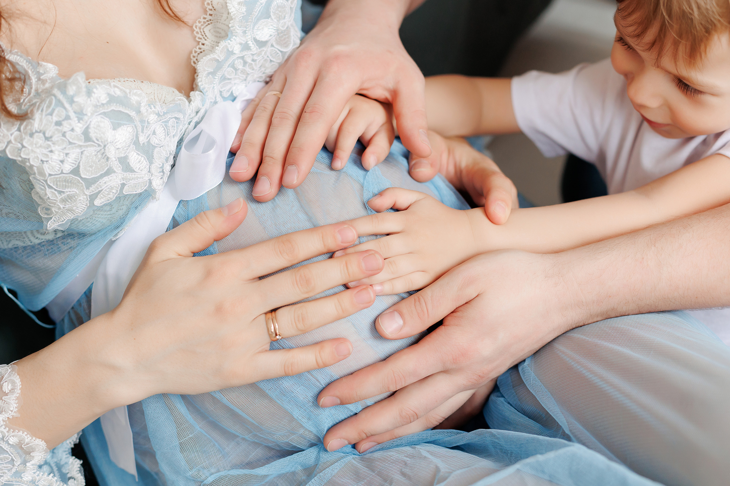 Фотосессия беременности в Твери. Свадебный и семейный фотограф в Твери и Тверской области