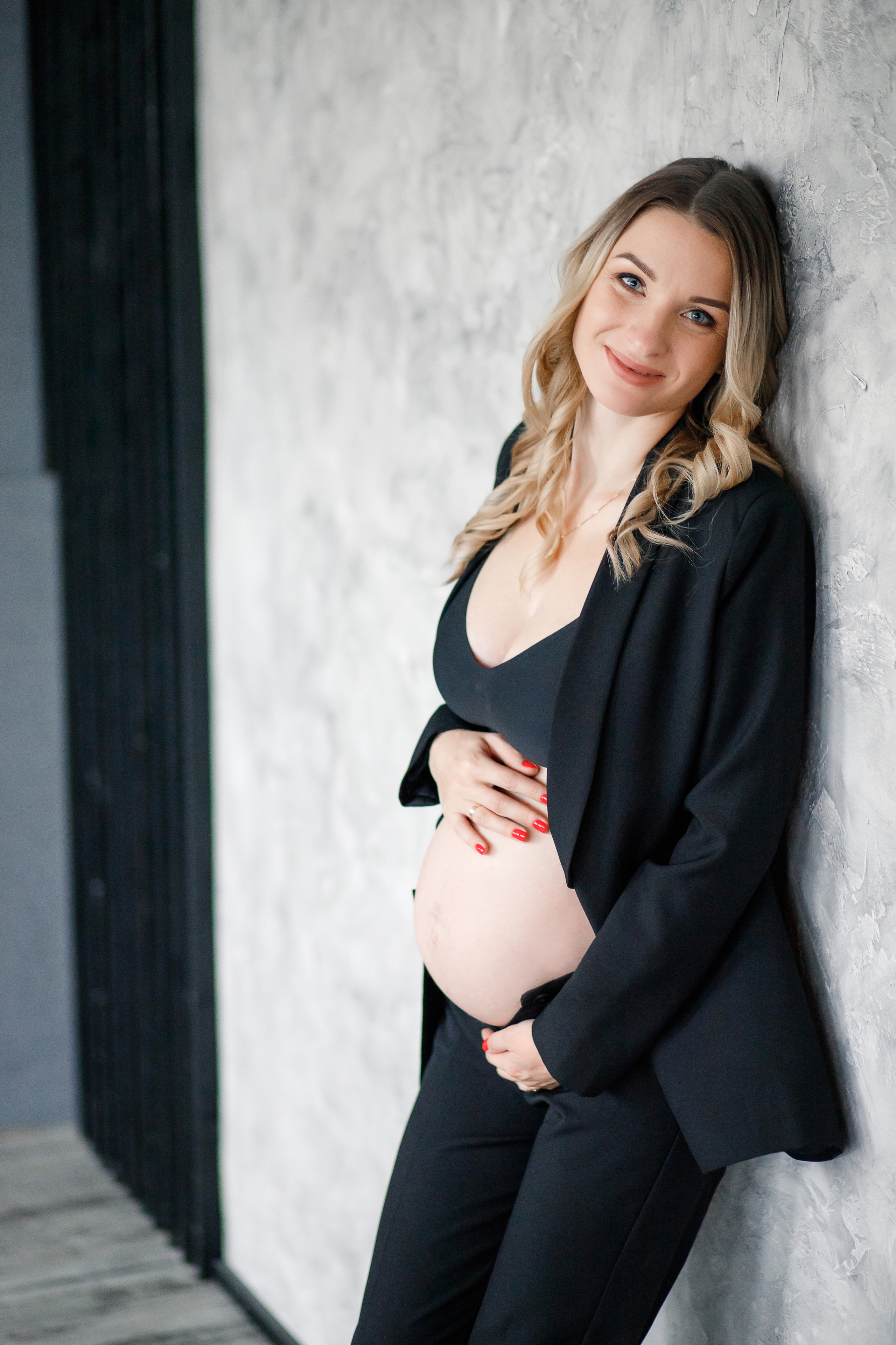 Фотосессия беременности в Твери. Свадебный и семейный фотограф в Твери и Тверской области