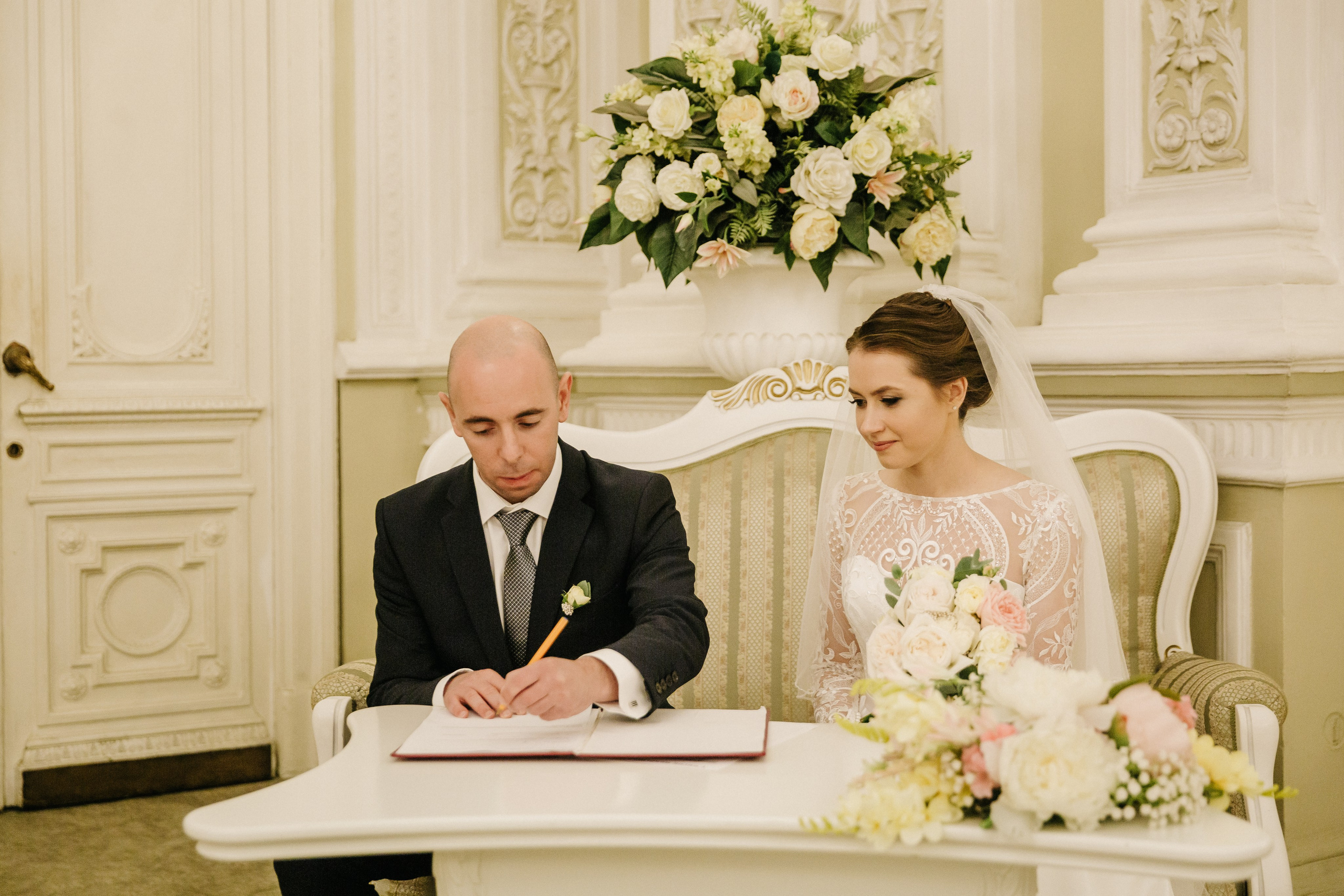 ОКТЯБРЬ | Дворец № 1 Талион, Особняк военного министра. Свадебный фотограф в Санкт-Петербурге Полина Корзухина