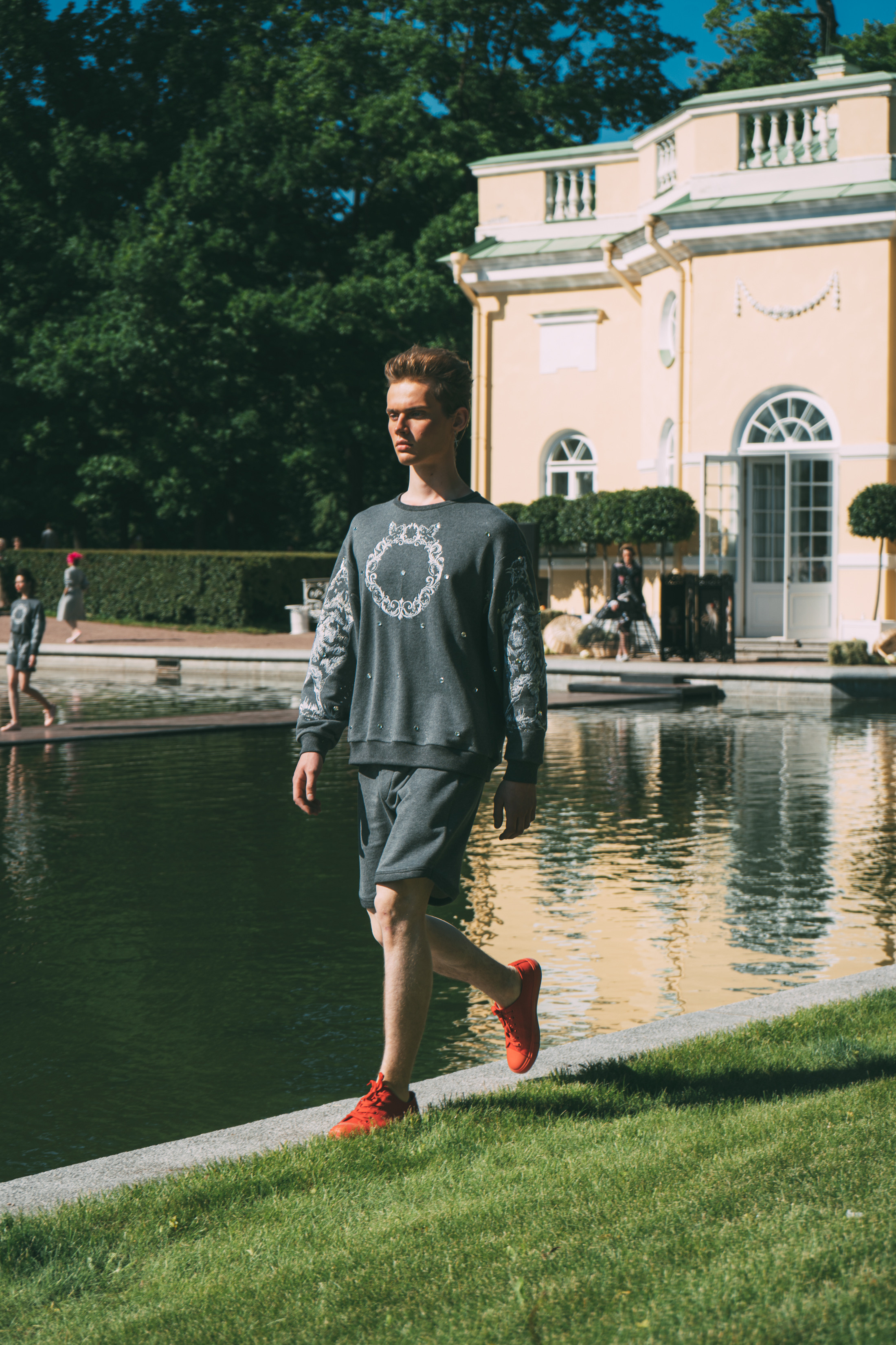 Фоторепортаж с модного показа в Царском селе. Высокая нота. Семейный и свадебный фотограф в Санкт-Петербурге Соколов| портреты, репортаж, коммерческая съемка