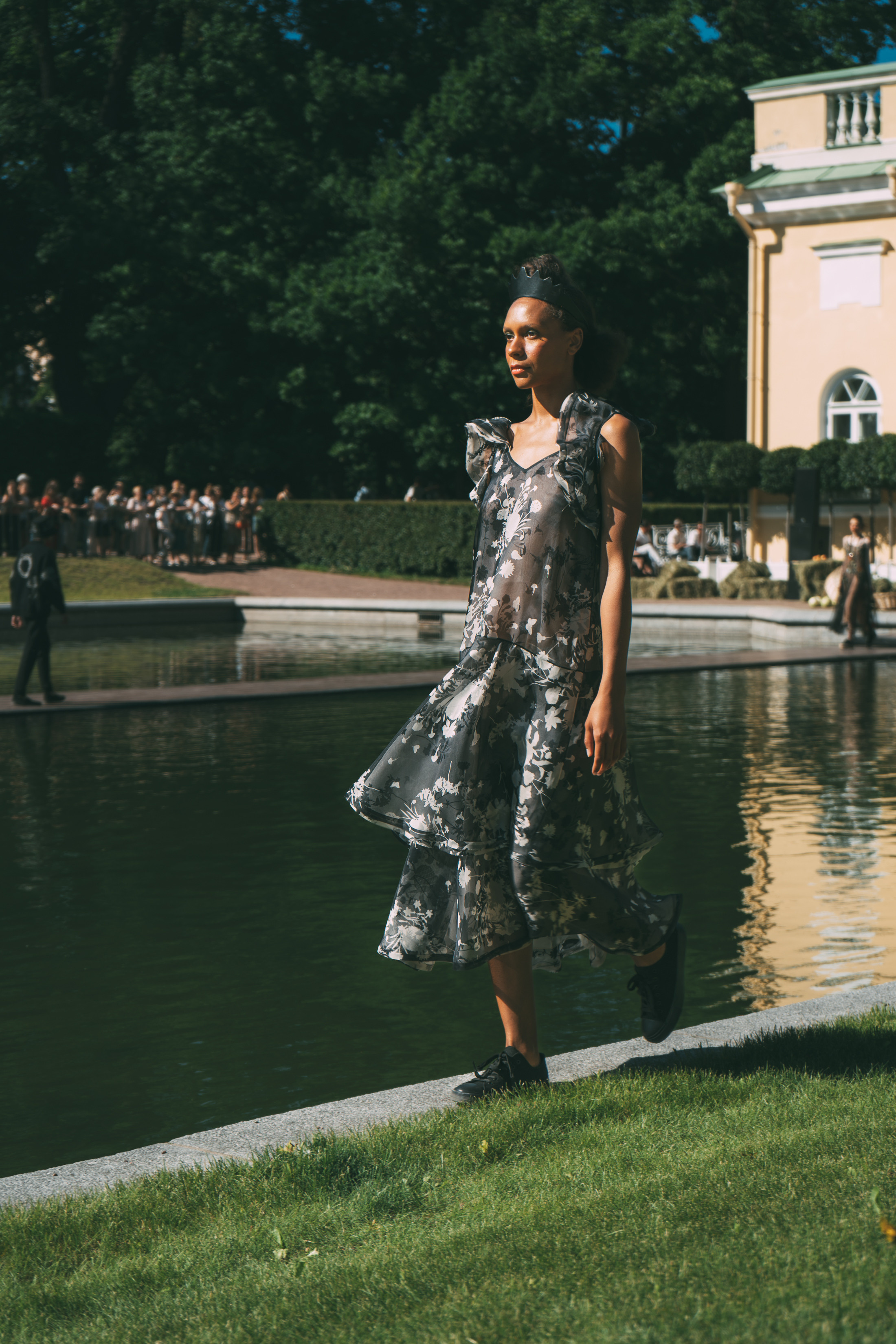 Фоторепортаж с модного показа в Царском селе. Высокая нота. Семейный и свадебный фотограф в Санкт-Петербурге Соколов| портреты, репортаж, коммерческая съемка