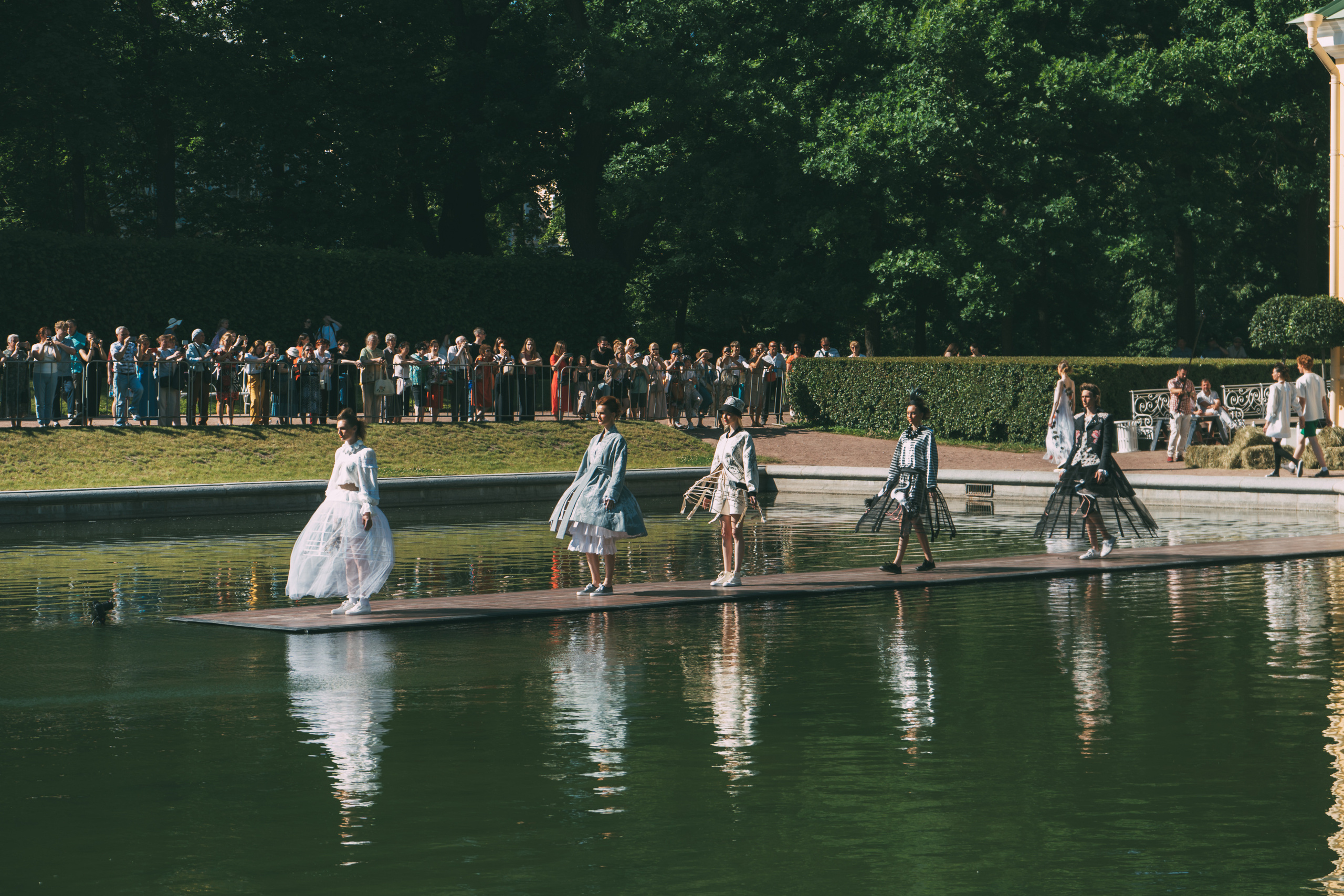Фоторепортаж с модного показа в Царском селе. Высокая нота. Семейный и свадебный фотограф в Санкт-Петербурге Соколов| портреты, репортаж, коммерческая съемка