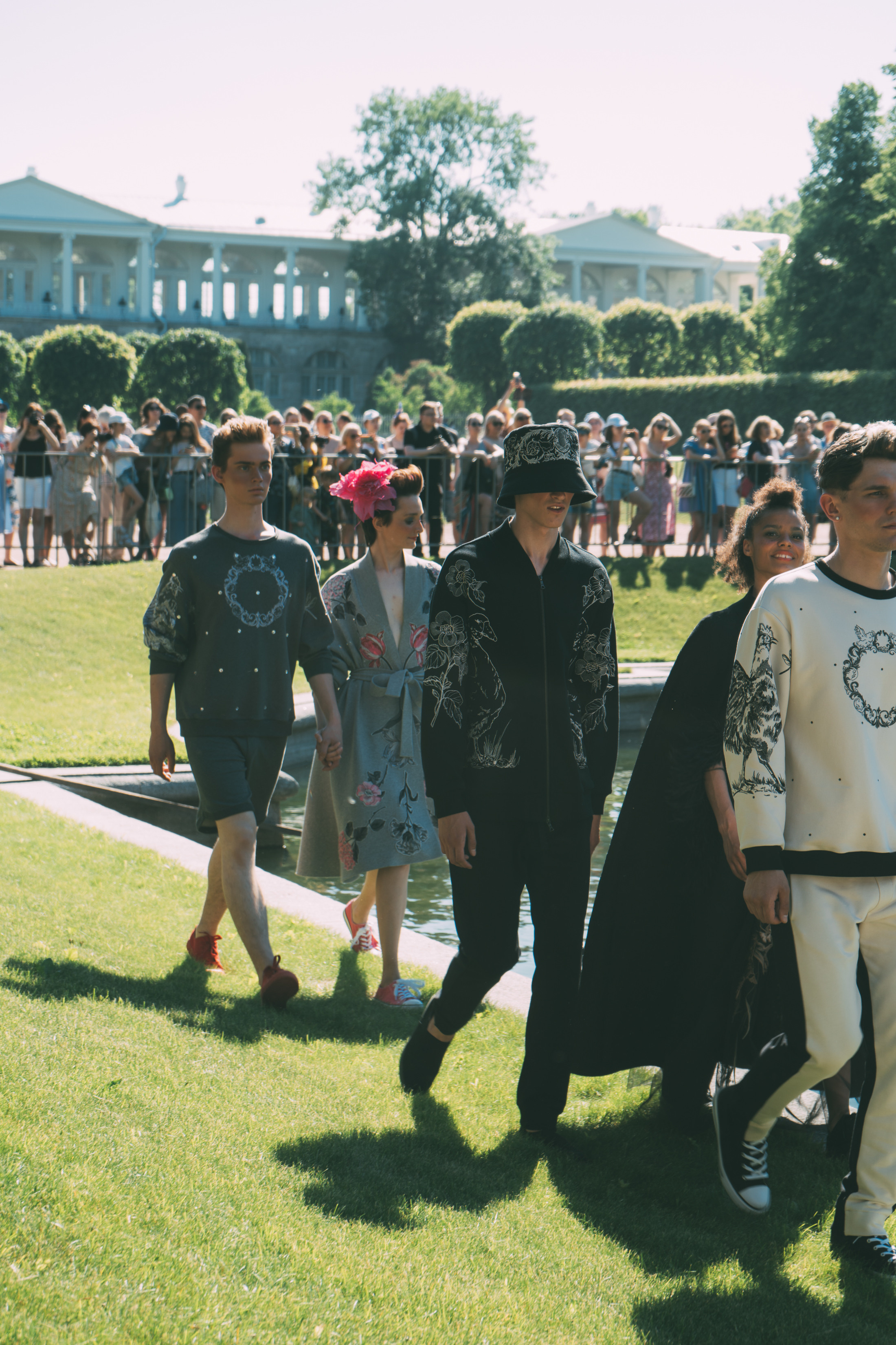 Фоторепортаж с модного показа в Царском селе. Высокая нота. Семейный и свадебный фотограф в Санкт-Петербурге Соколов| портреты, репортаж, коммерческая съемка