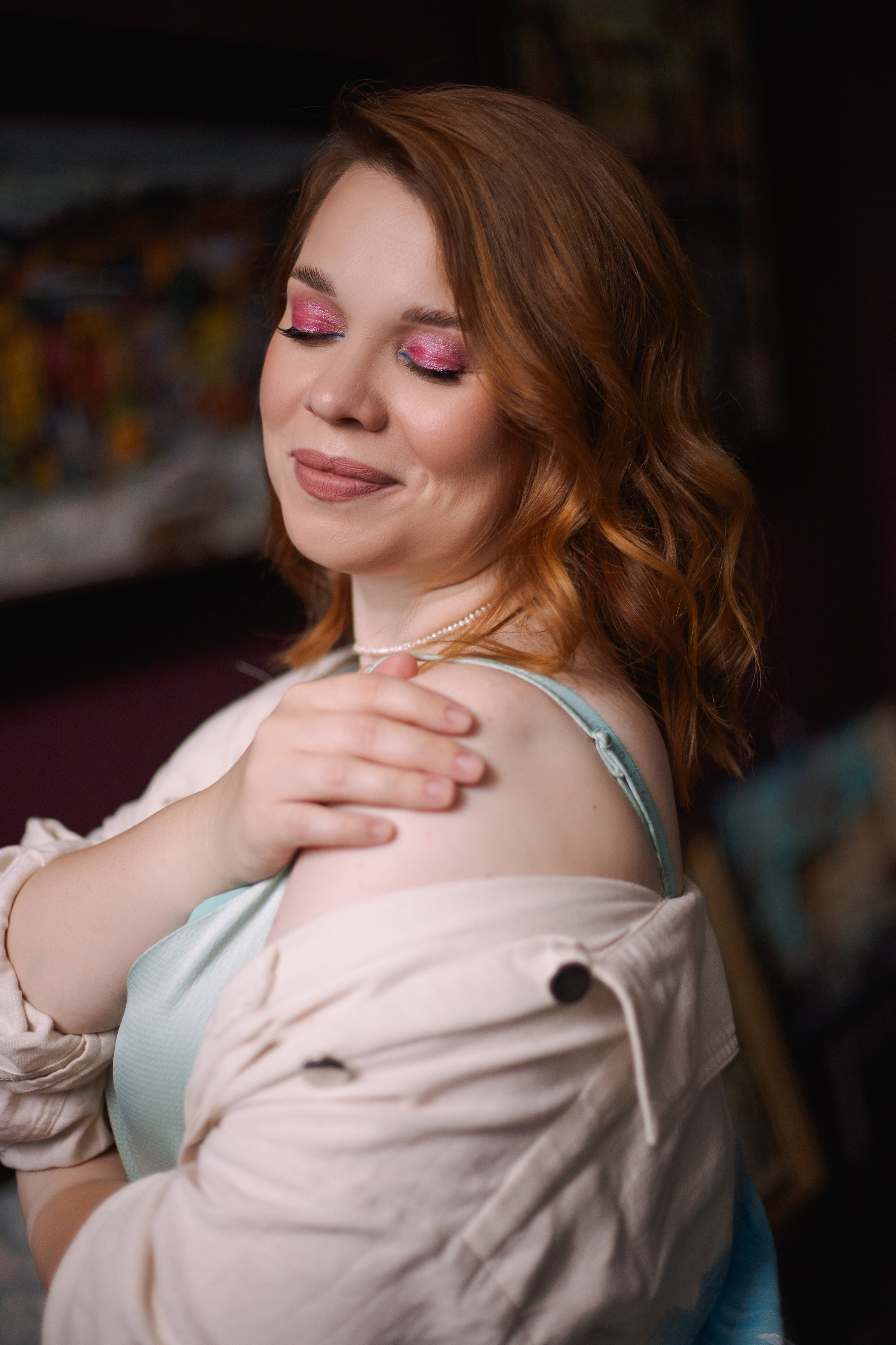 Настя в галерее. Женский и семейный фотограф в Томске Алиса Качан