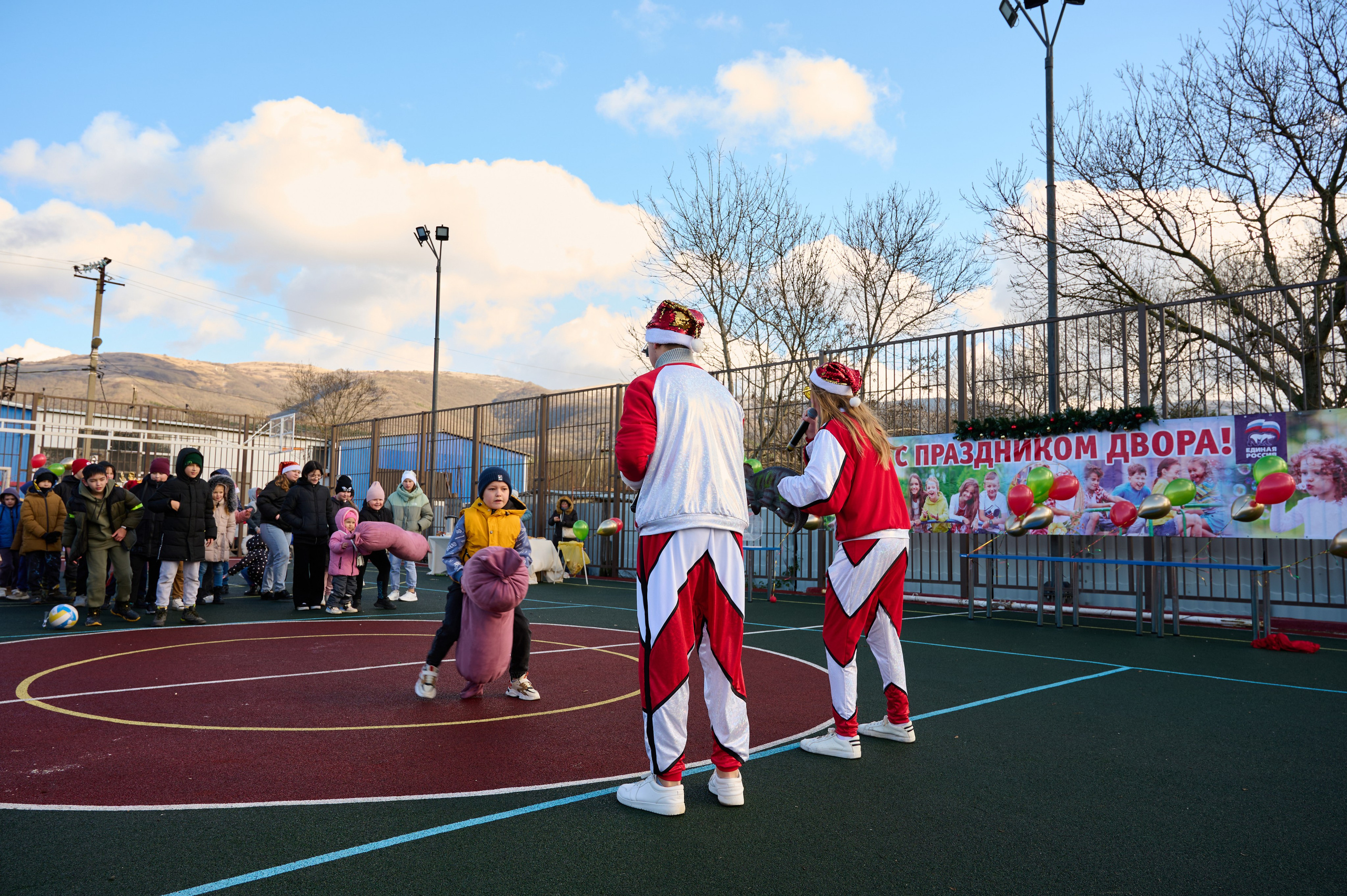 День двора в с. Виноградное. Жизнь курорта Кабардинка в фотографиях