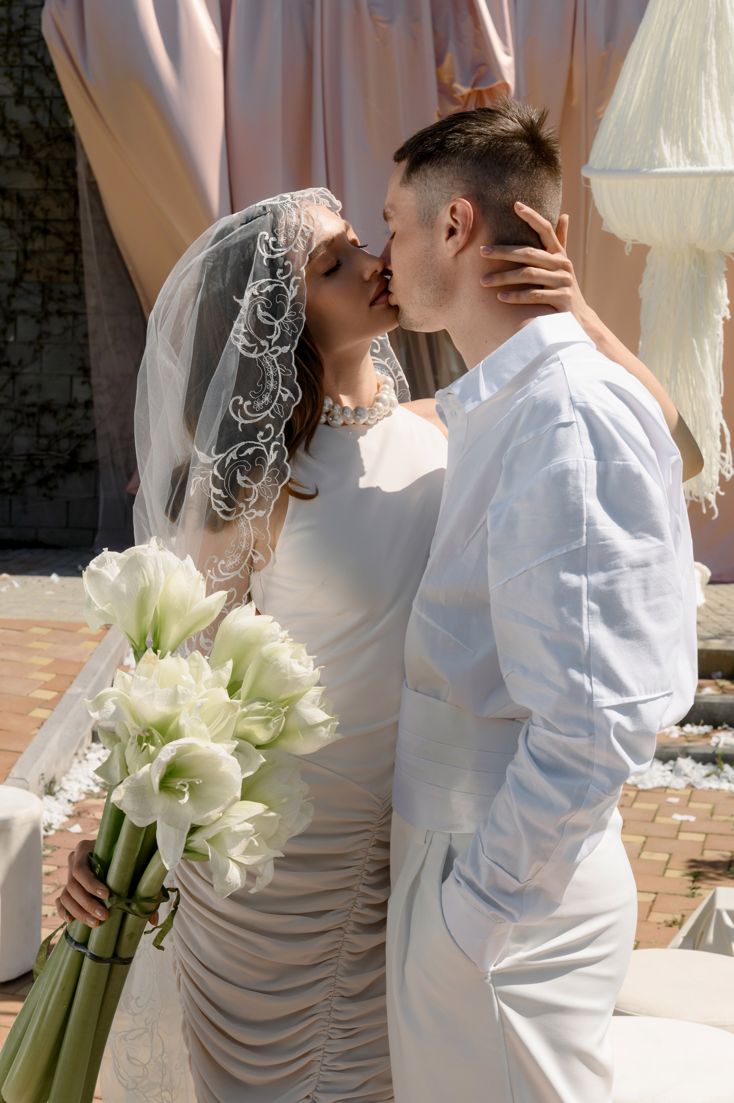 Выездная регистрация. Свадебный и семейный фотограф в Краснодарском крае