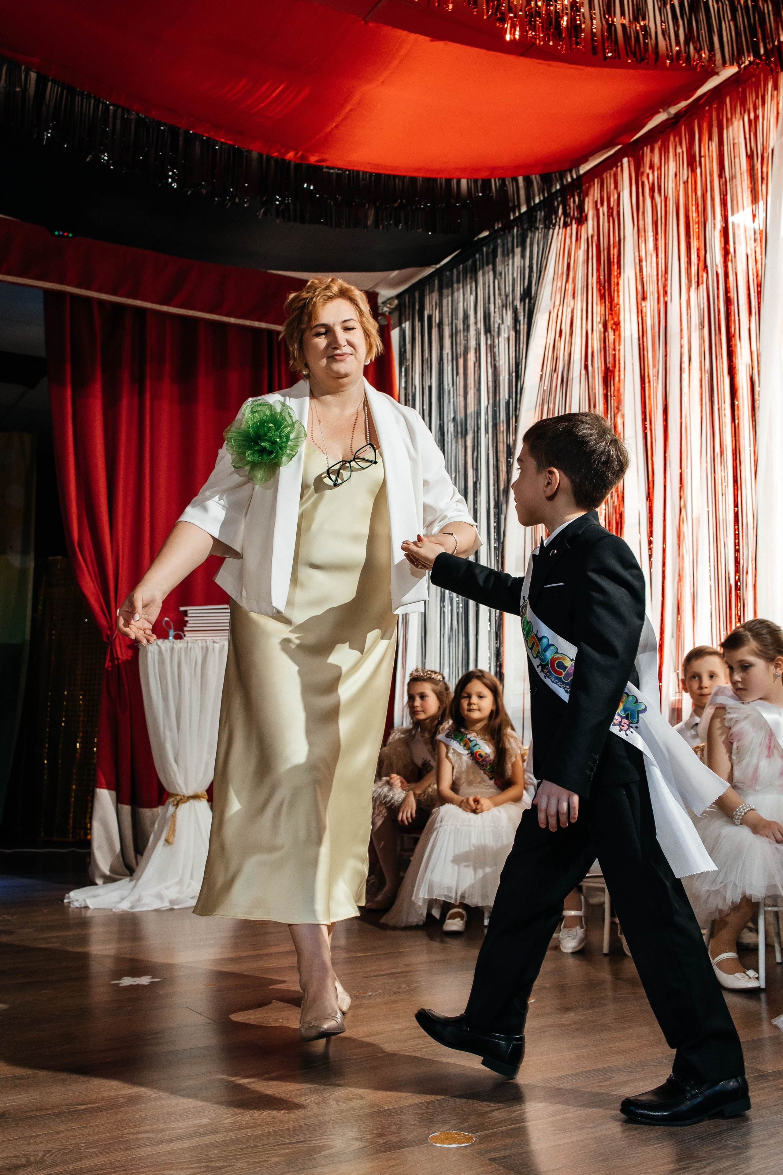 Выпускной в ЛИМПИК. Фотограф в Санкт-Петербурге Виктория Безверхая