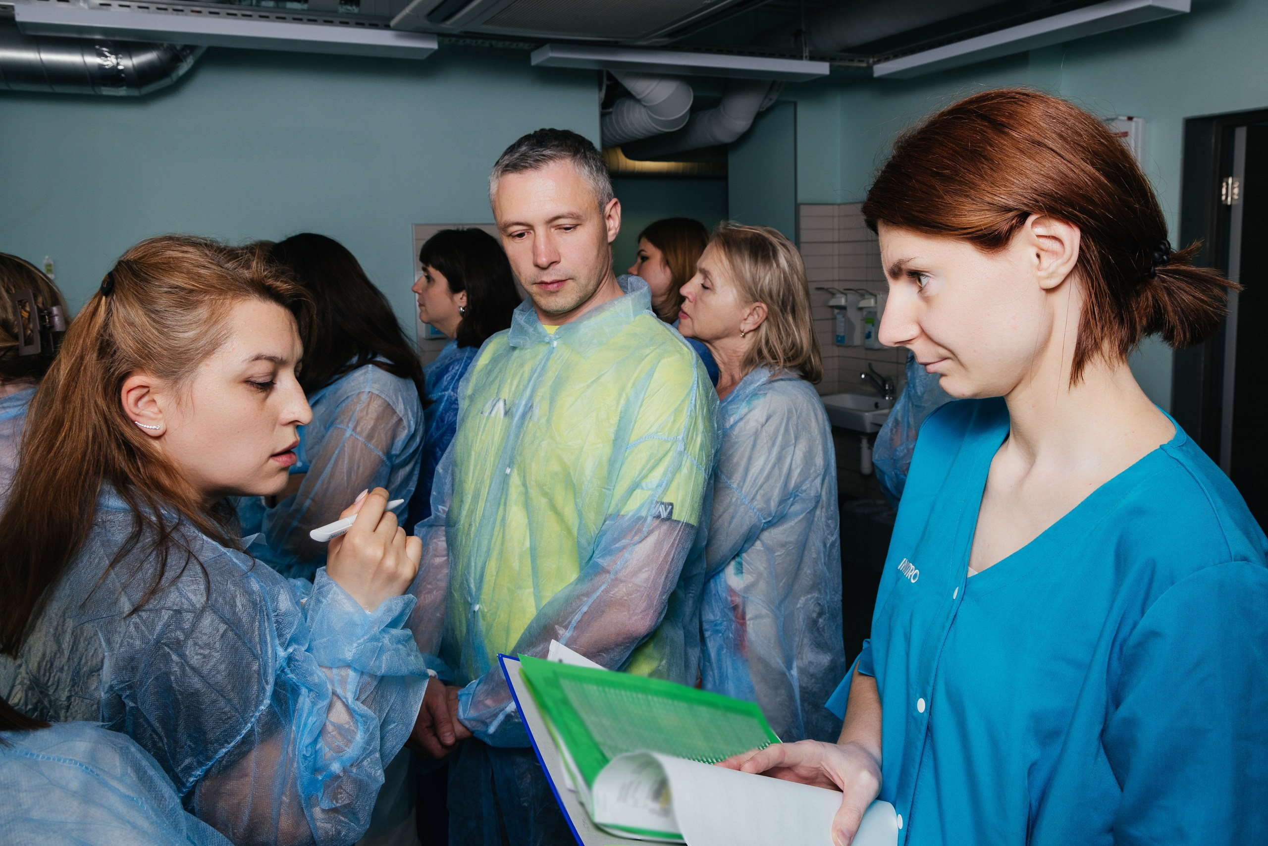 INVITRO. Фотограф Алексей Солопов