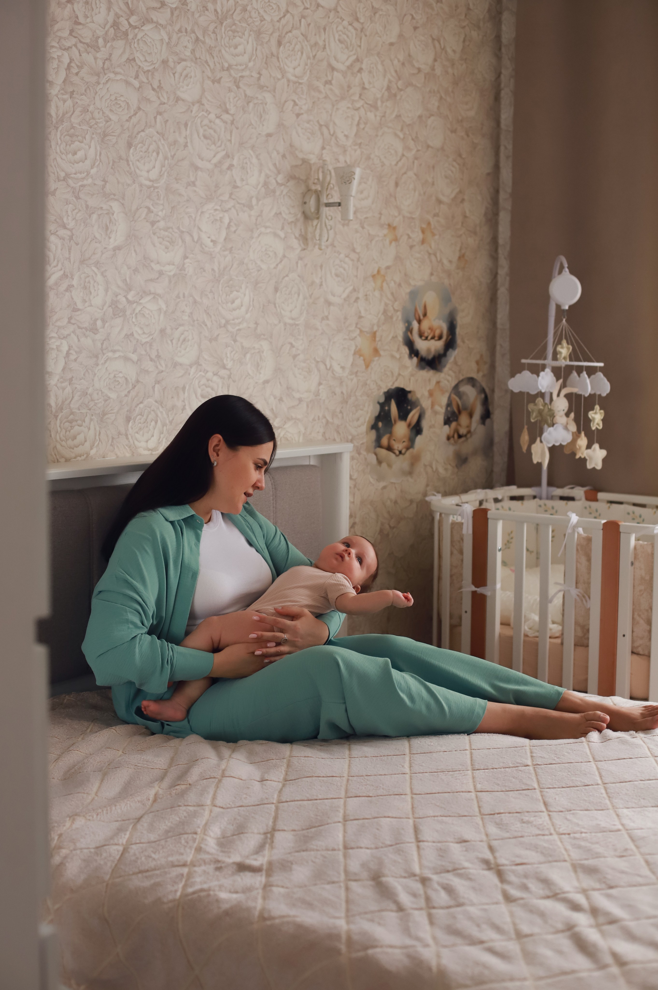 В кругу семьи. Фотограф новорожденных в г. Россошь Виктория Нечепуренко