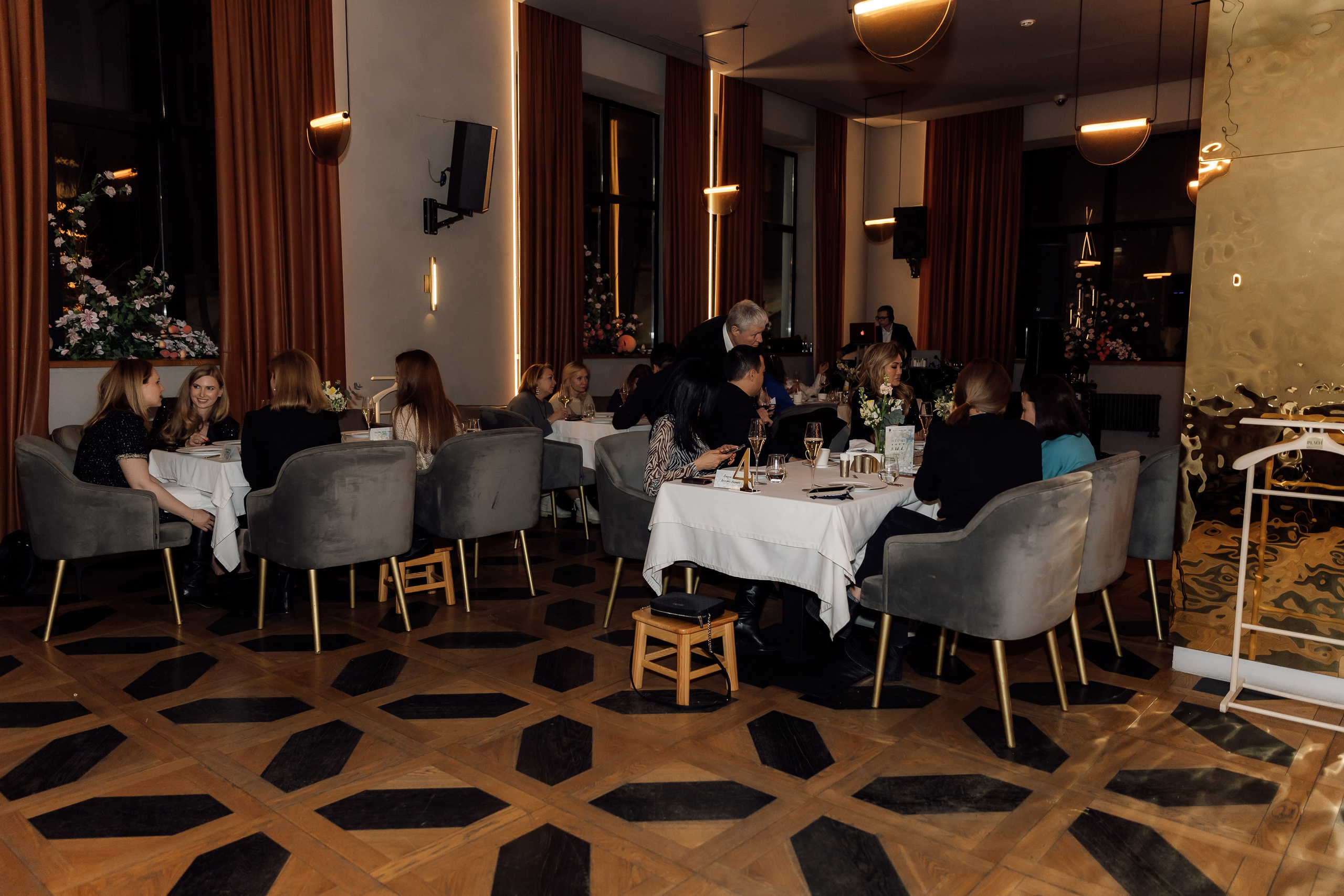 Всё будет Jazz. Свадебный фотограф в Москве    Еремин Анатолий