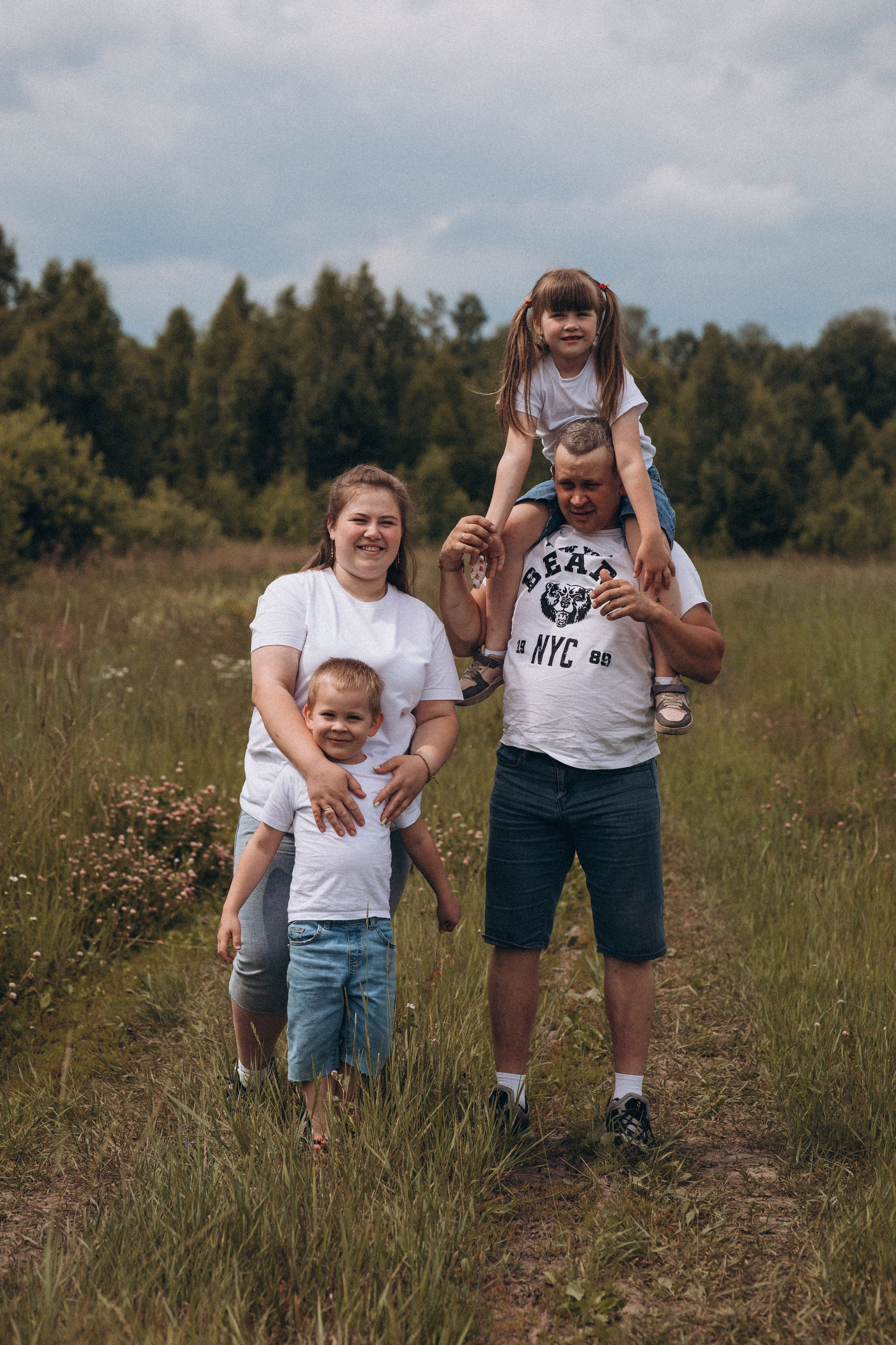 Семья Тарасовых. Семейный фотограф Нижневартовск Тюмень Ефимова Ирина