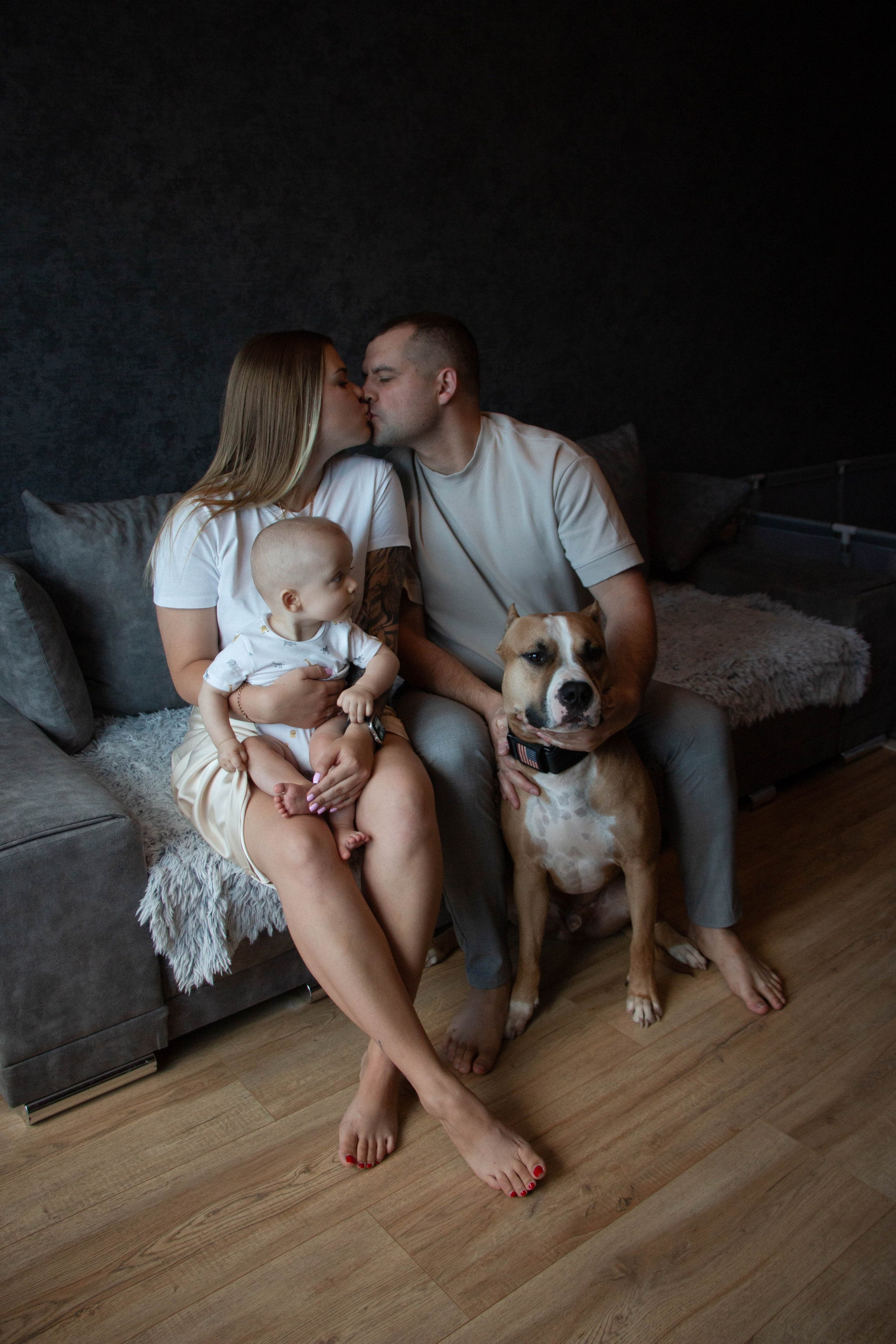 Артур, Вика и Роберт. Бережно сохраняю ваши чувства и истории на своих фотографиях