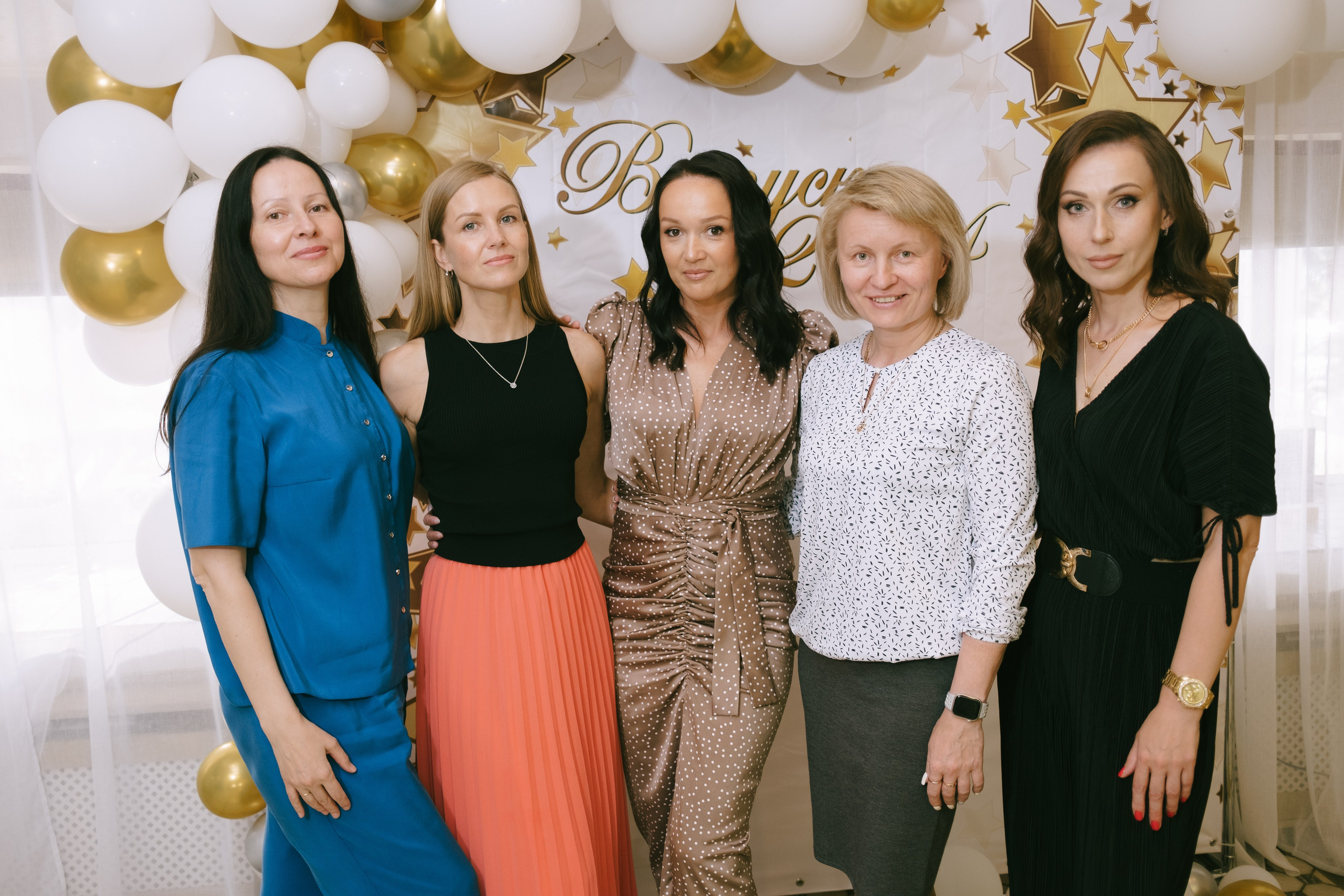 Выпускной школа 33. Свадебный и репортажной фотограф Денис Ожигин в Краснодаре и Краснодарском крае